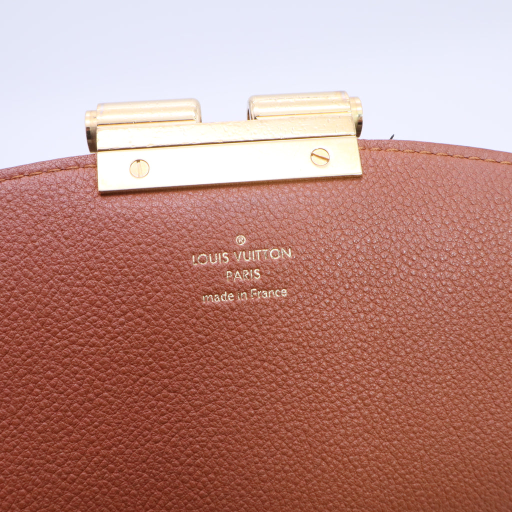 Monogram Olympe Camel twins