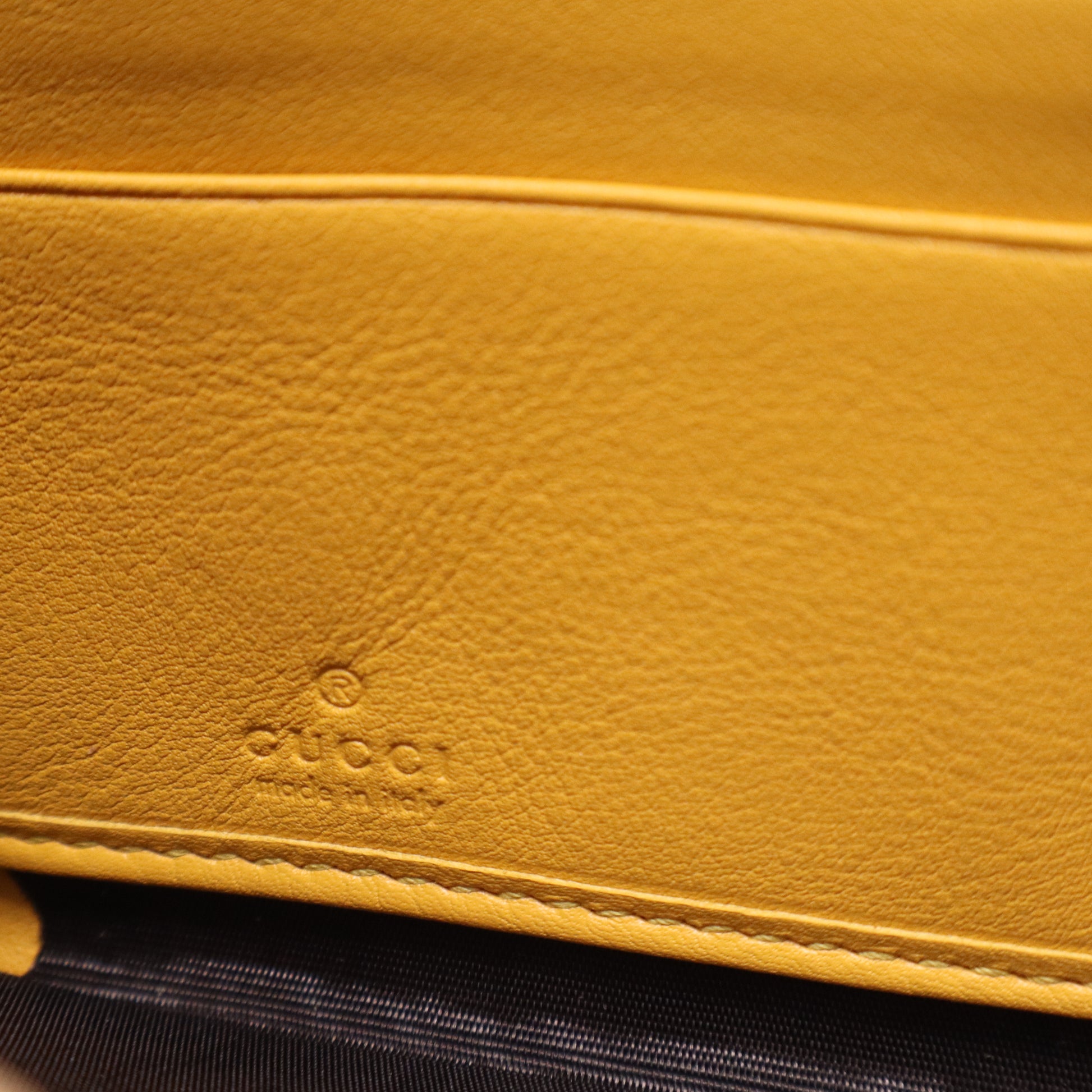 Gucci Bright Diamante Leather Zip Around Wallet W21070