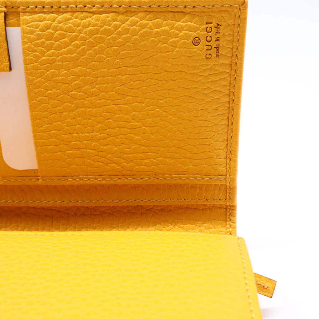 Gucci Yellow Wallet W21080