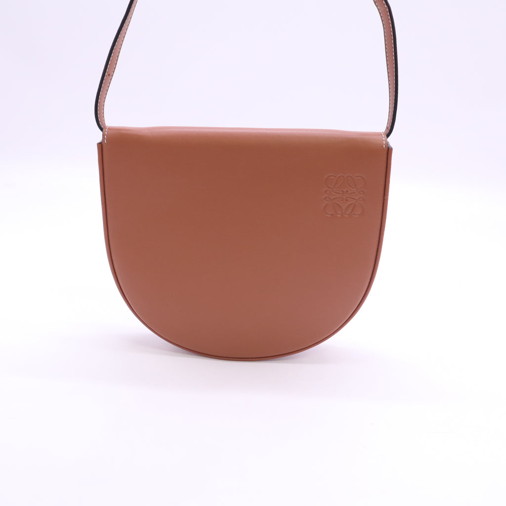 Loewe Soft Calfskin Heel Saddle Bag Tan B24719
