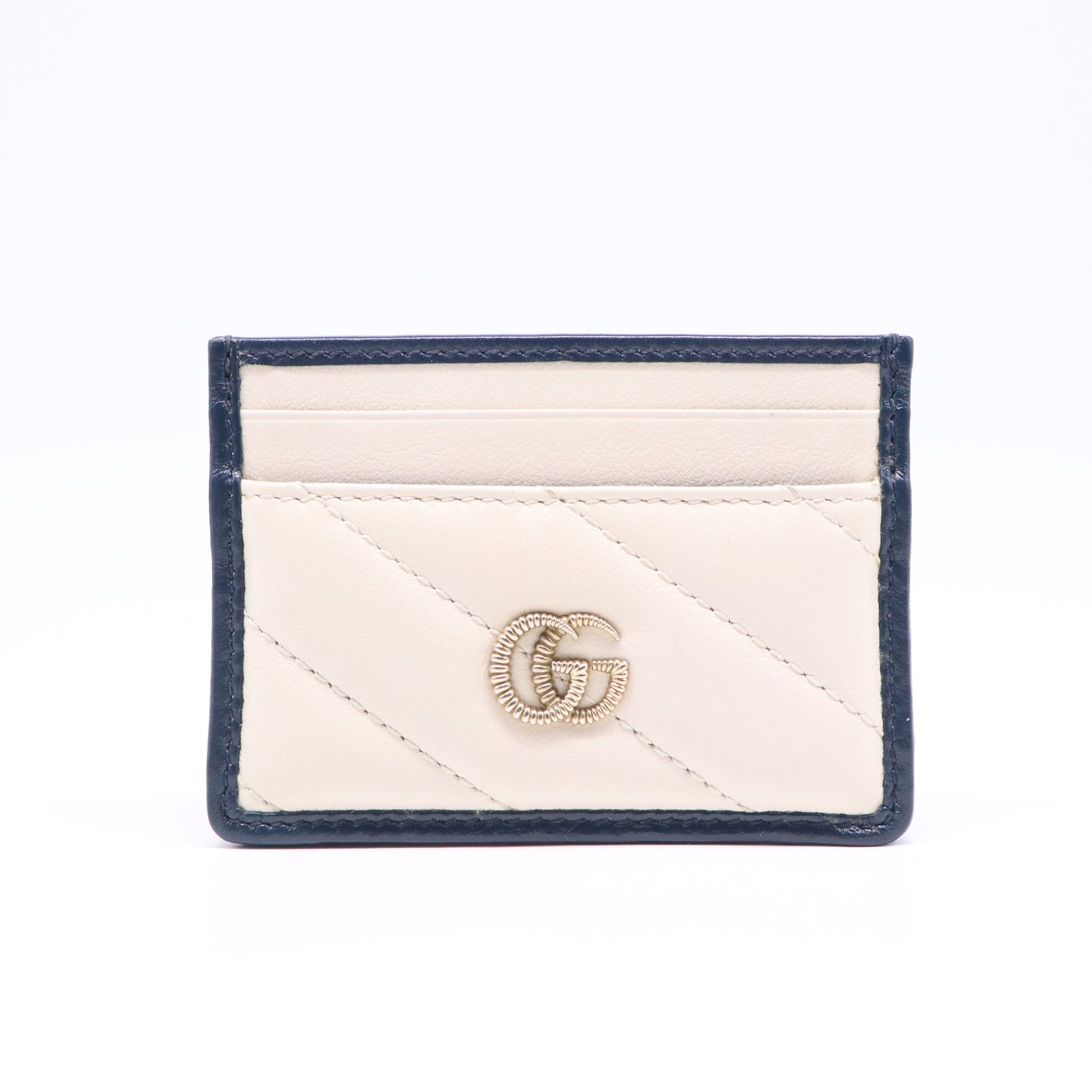 Gucci GG Marmont Matelassé Card Case W21067