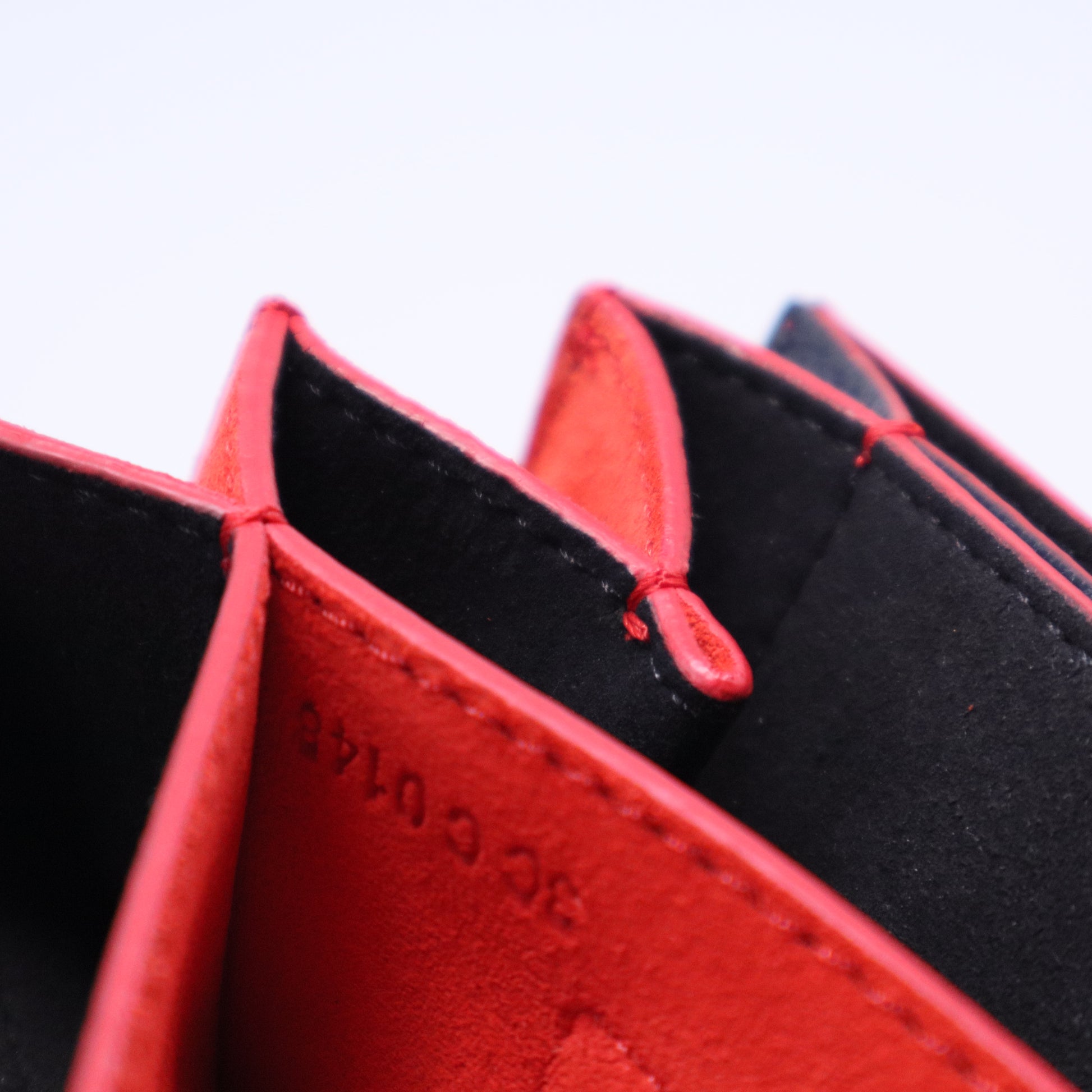 GV3 Flap Bag Leather Small B20627