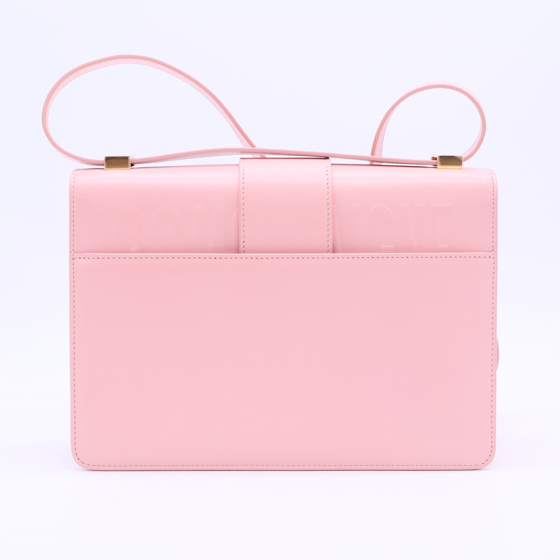 30 Montaigne Flap Bag Leather B12380