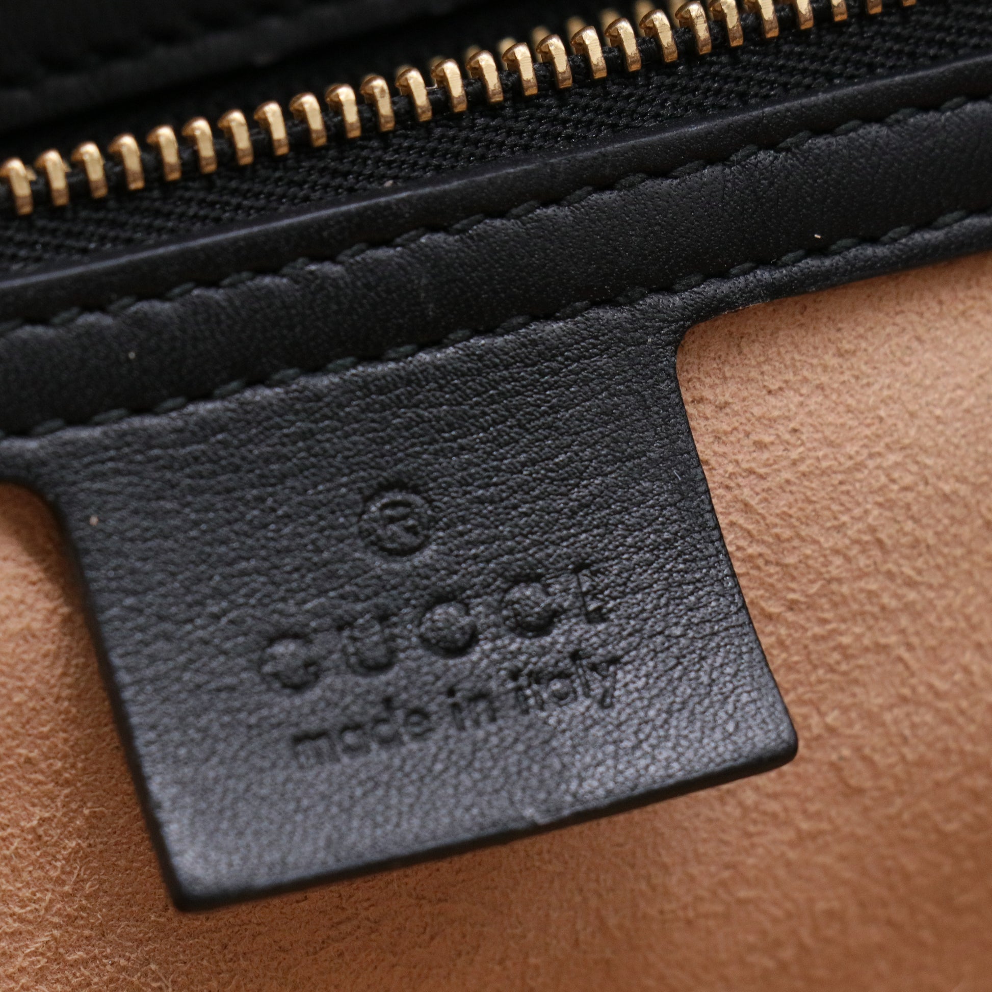 Padlock Chain Tote Guccissima Leather Medium for Gisel