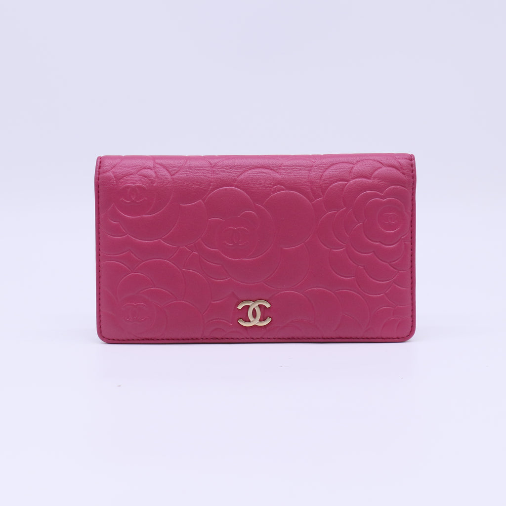 Chanel Camellia Embossed Lambskin Long Bifold Wallet Pink W22245