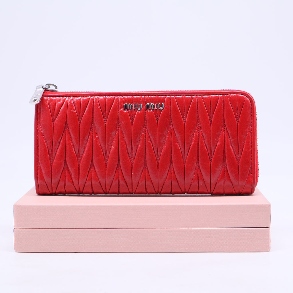 Matelassé Nappa Leather Continental Wallet W20534