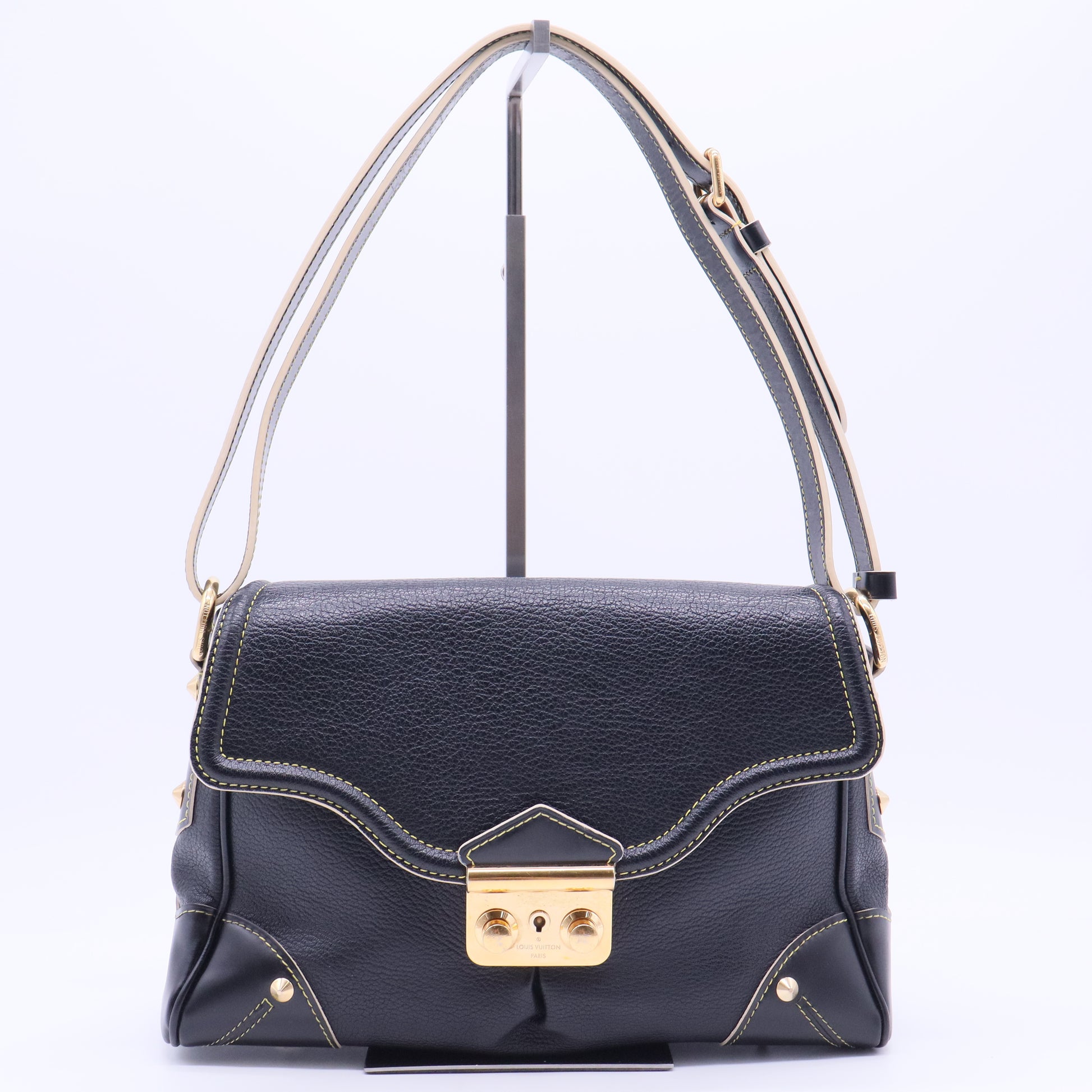 Black Suhali Leather L'Essentiel PM Bag B12343