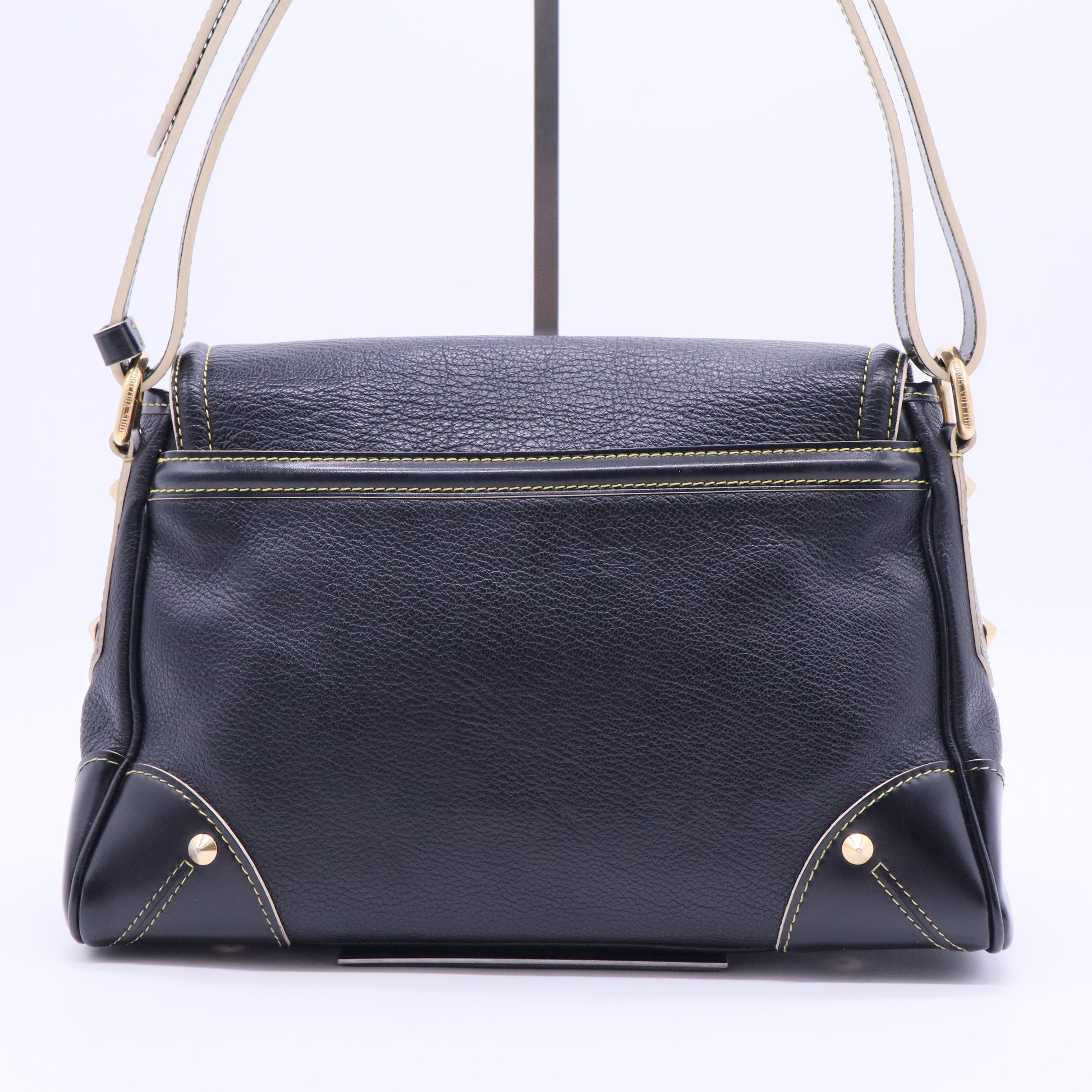 Black Suhali Leather L'Essentiel PM Bag B12343