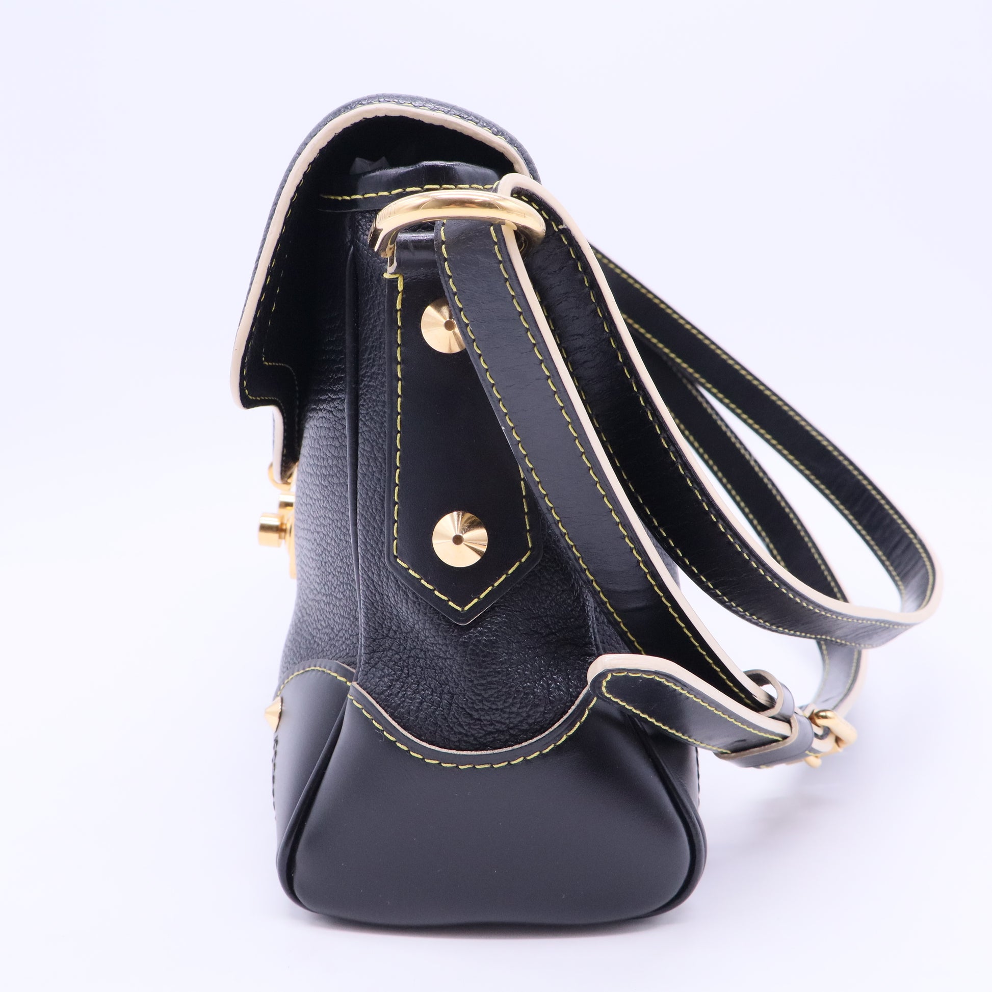 Black Suhali Leather L'Essentiel PM Bag B12343