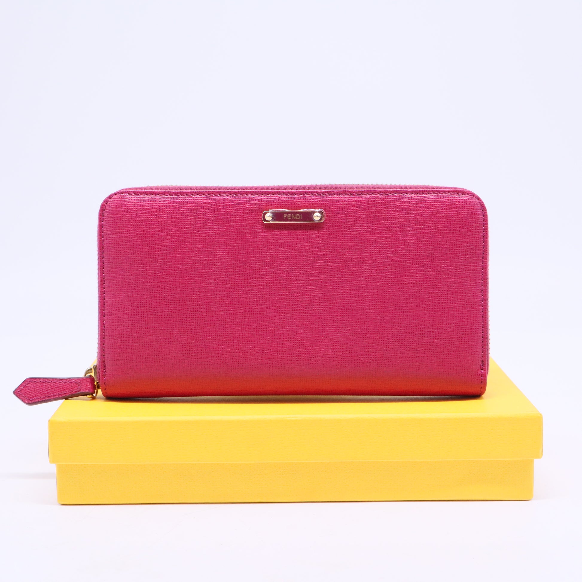 Amarena Vitello Elite Leather Zippy Wallet W20445