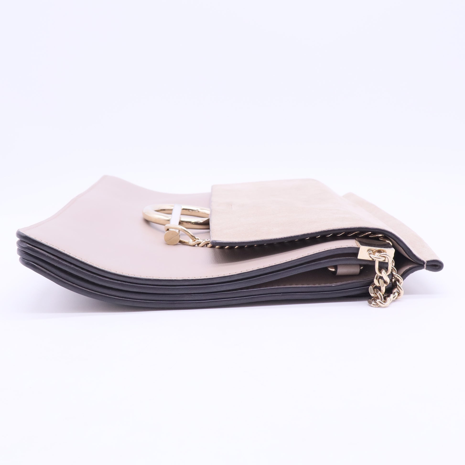 Leather Shoulder Bag B20018