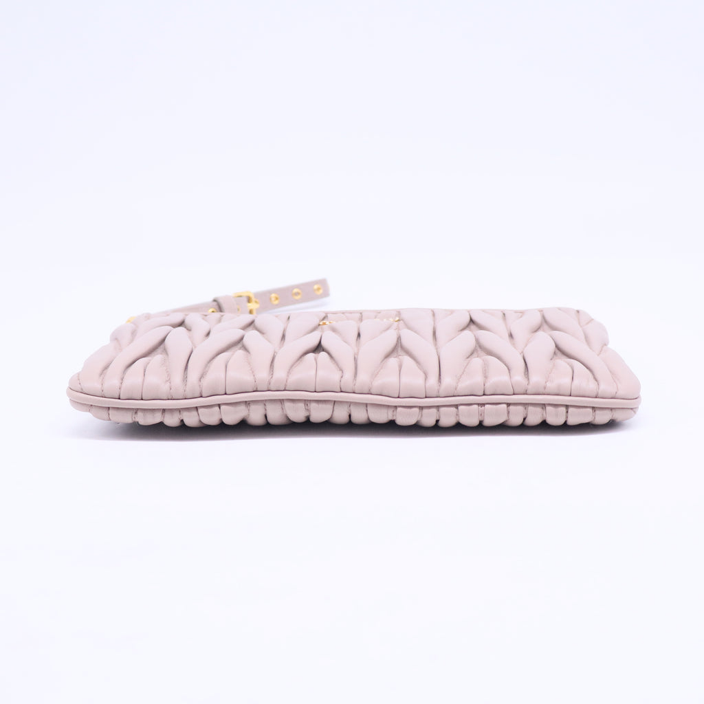 Lux Charm Pochette B20727