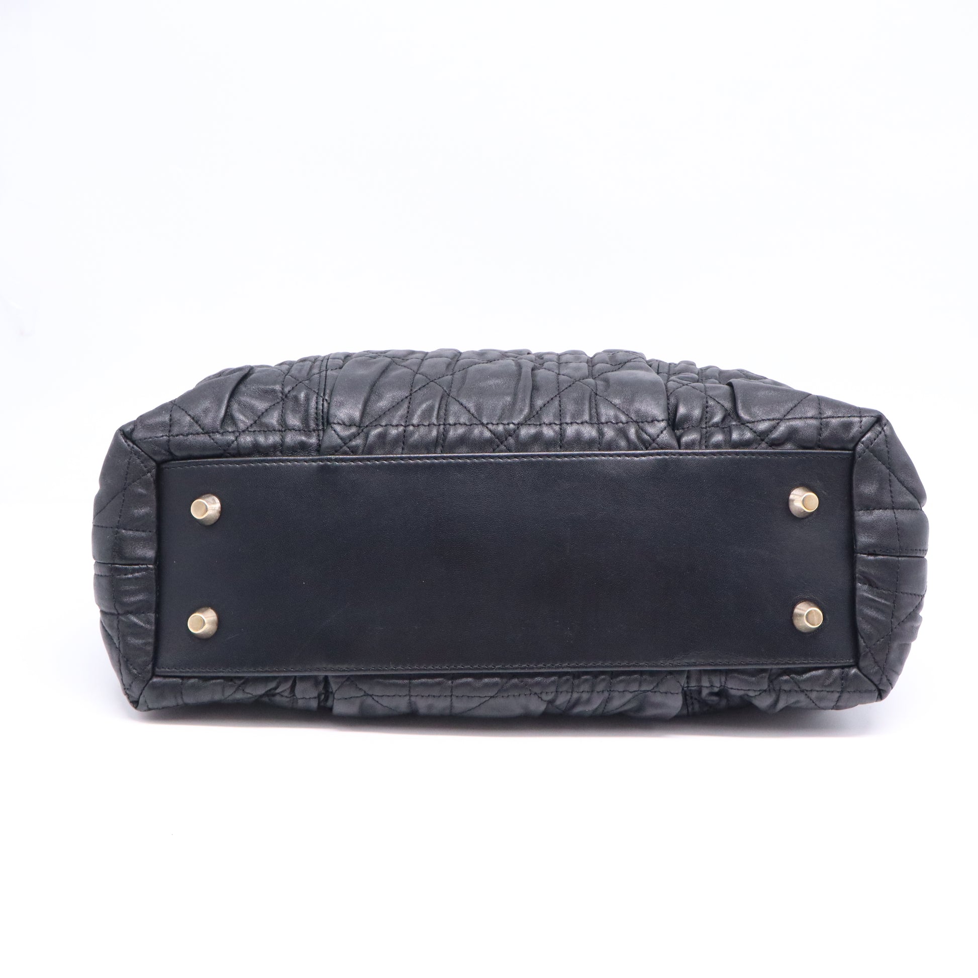 Gaufre Noir Lamb Cannage Delights  Leather Shoulder Bag B20487
