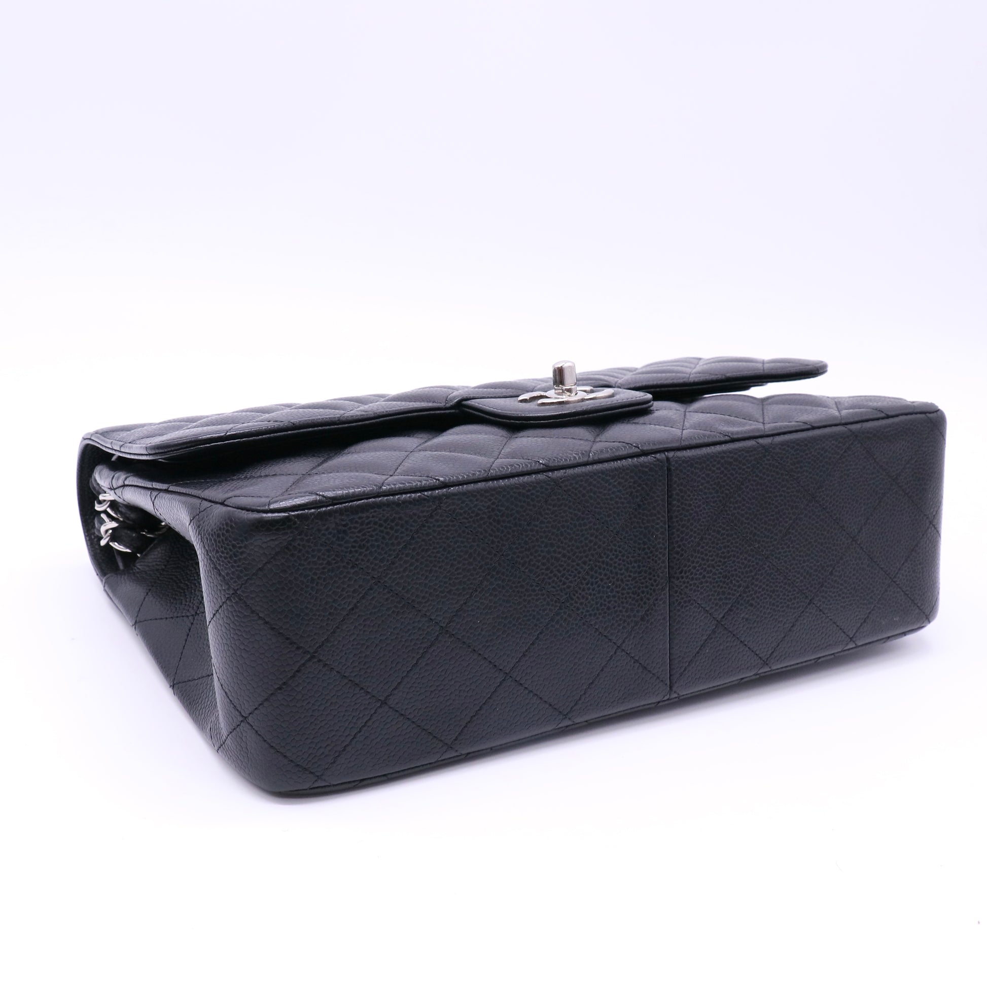 Chanel Caviar Quilted Jumbo Double Flap Black twins LDJ4801