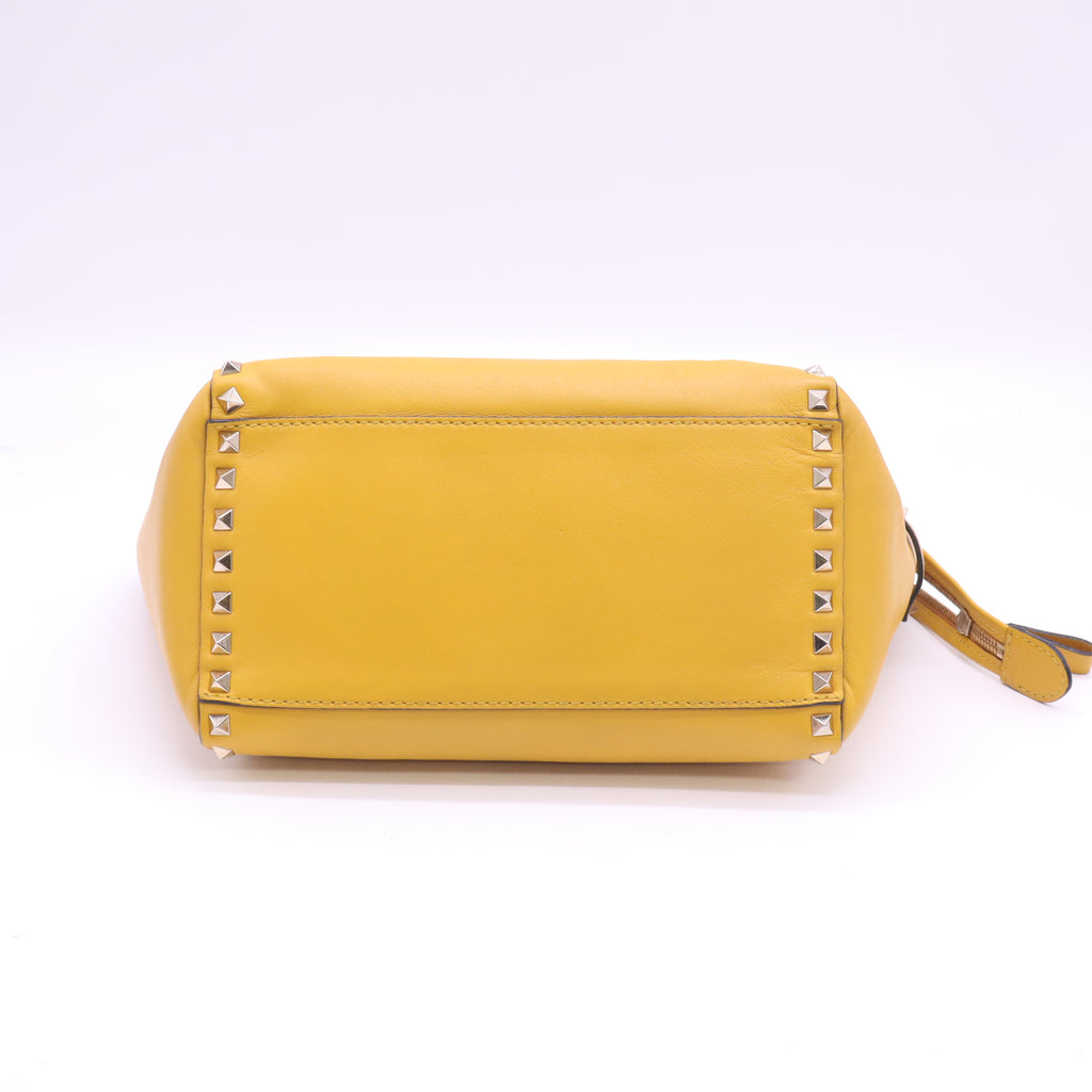 Rockstud Leather Handle Bag B24392