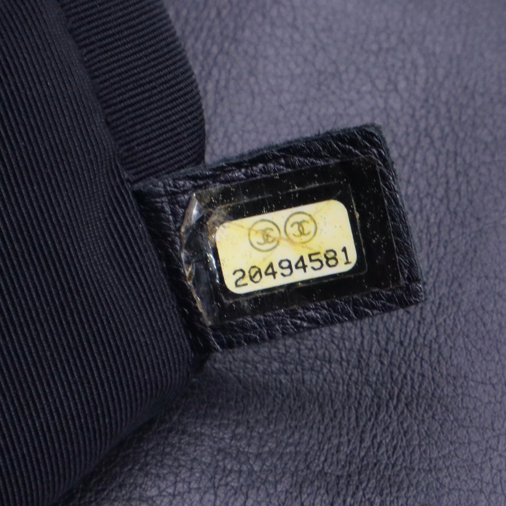 Patent Calfskin Quilted New Medium Plexiglass Boy Flap Black twins