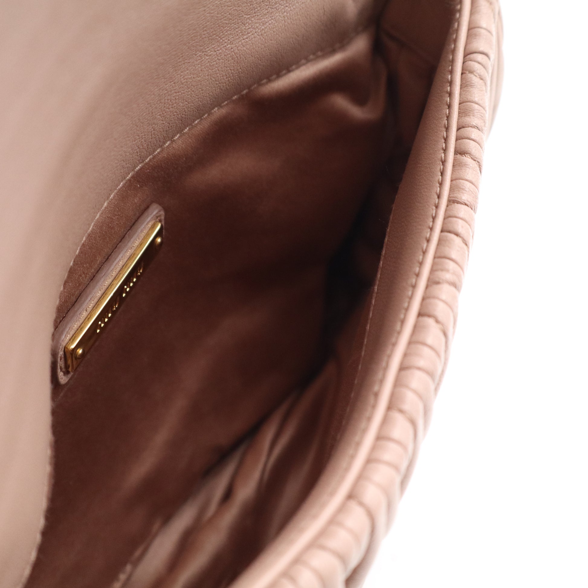 Nappa Matelasse Flap Cammeo B21763