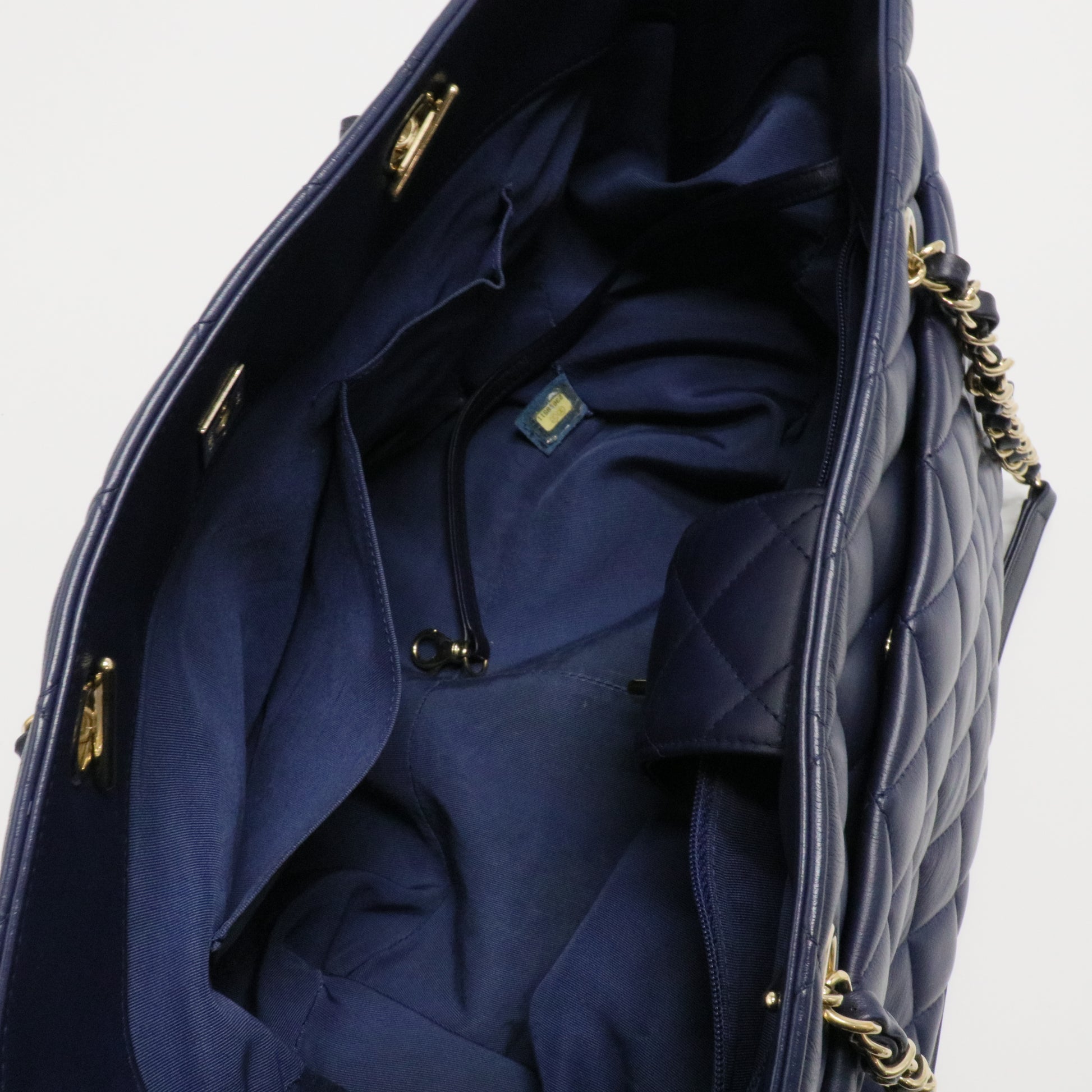Large Classic Timeless Shopping Tote