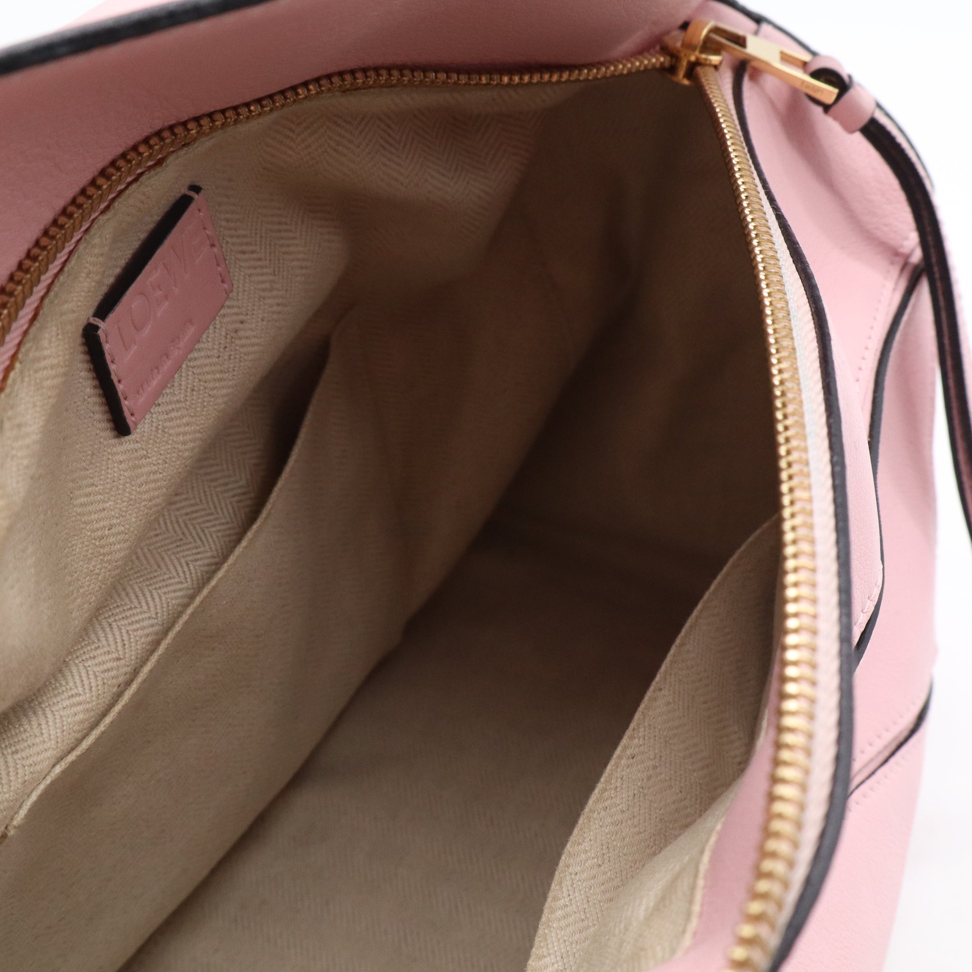 Puzzle Bag Leather Medium Baby Pink B21080