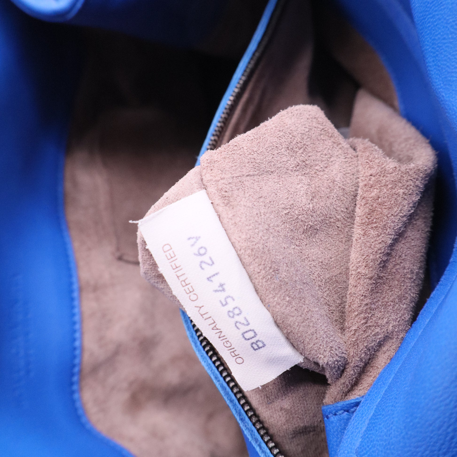 Intrecciato Parachute