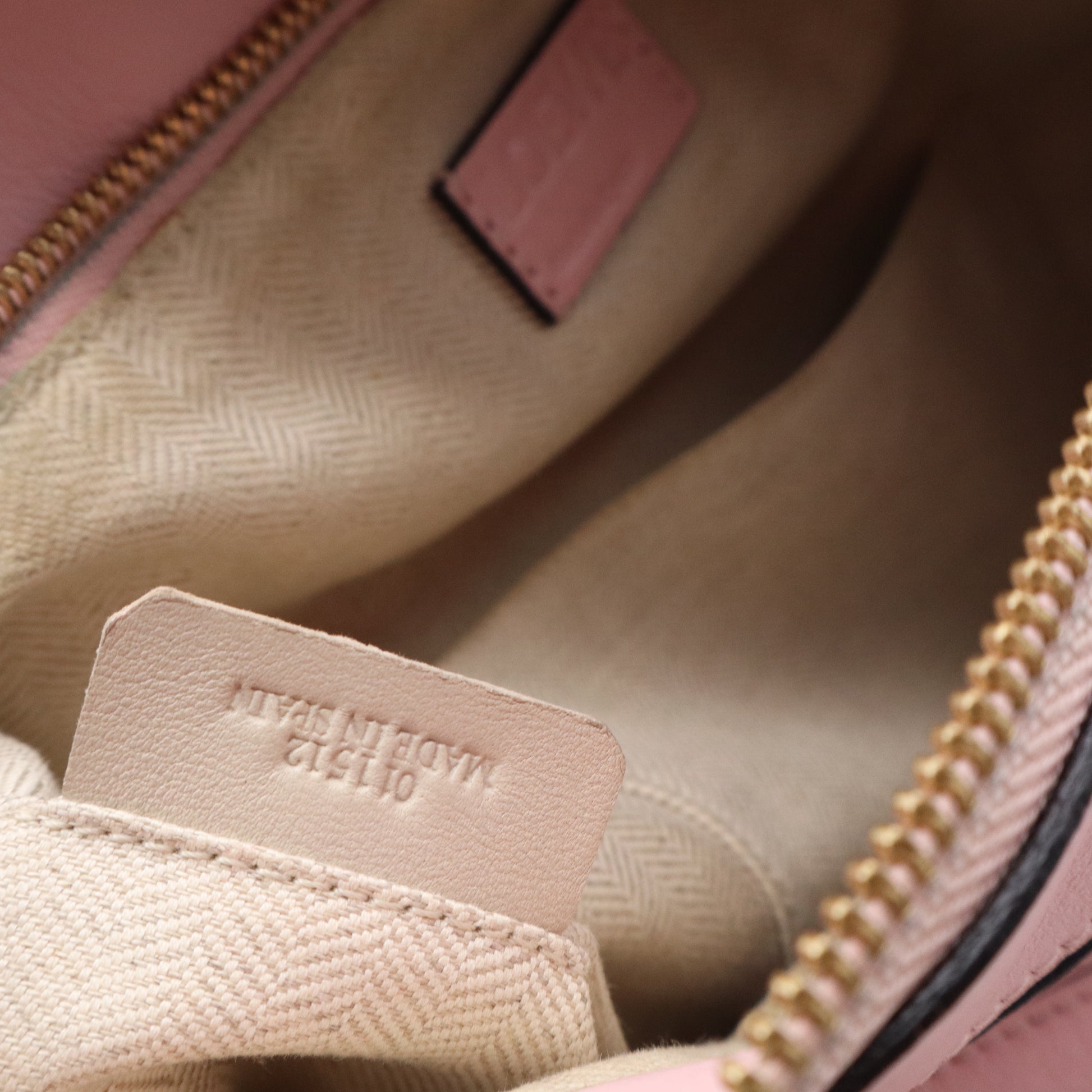 Puzzle Bag Leather Medium Baby Pink B21080
