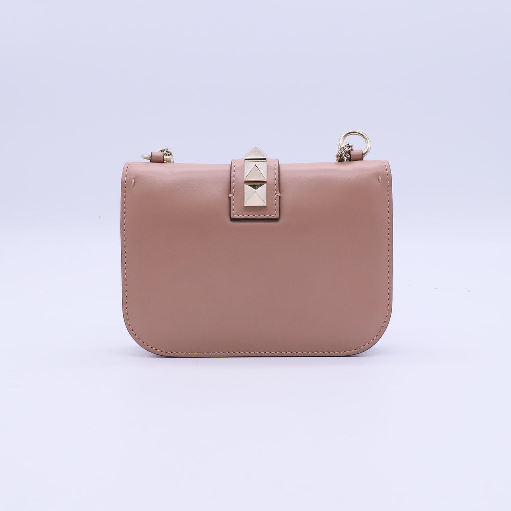 Valentino Garavani Vitello Medium Glam Lock Rockstud Flap Poudre twins B21894