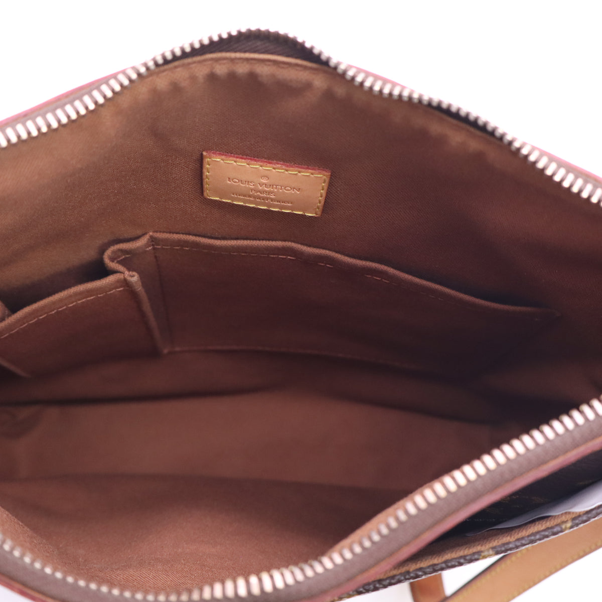 Louis Vuitton Monogram Odeon MM B24426