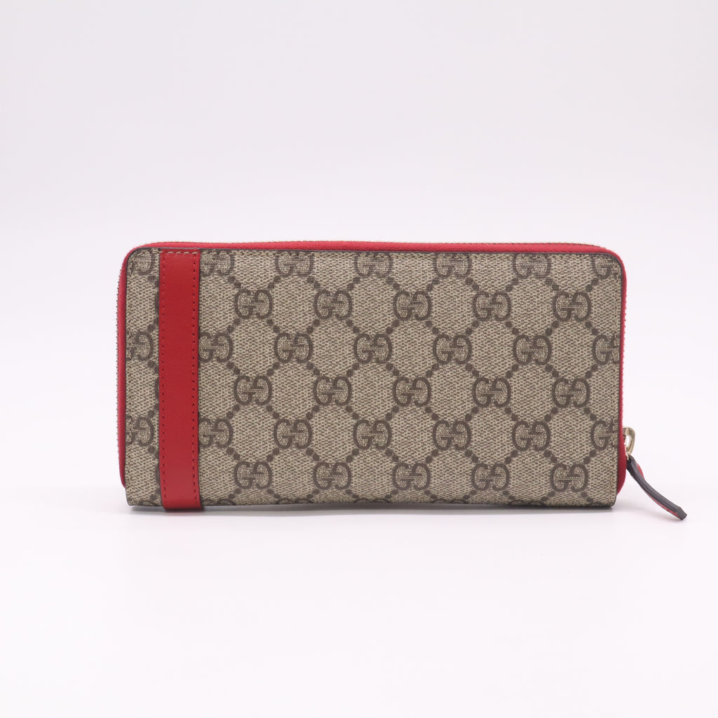 Gucci GG Supreme Monogram Nice Zip Around Wallet in Tabasco Red W22430