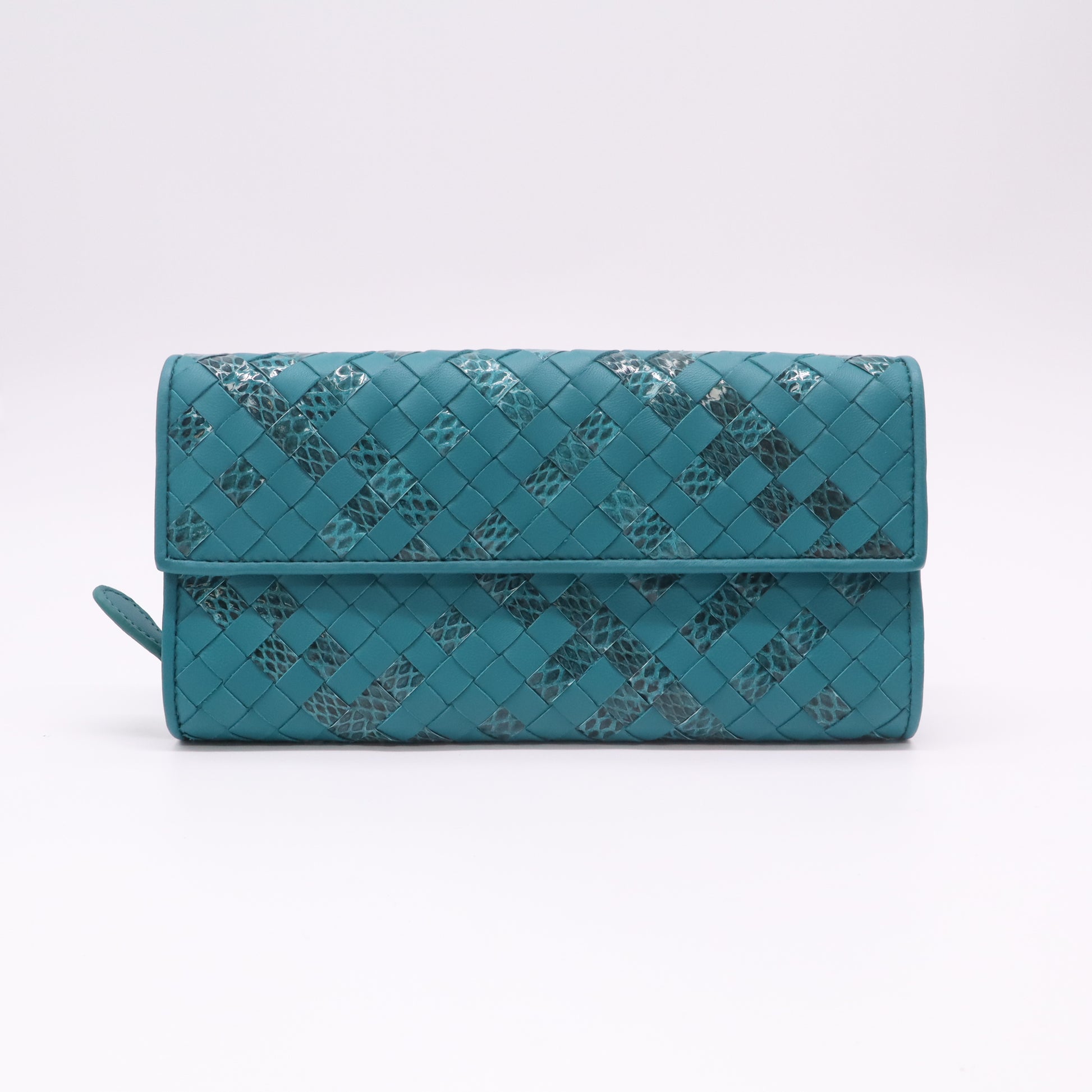 Bottega Veneta Intrecciato Nappa and Ayers Flap Continental Wallet W22395