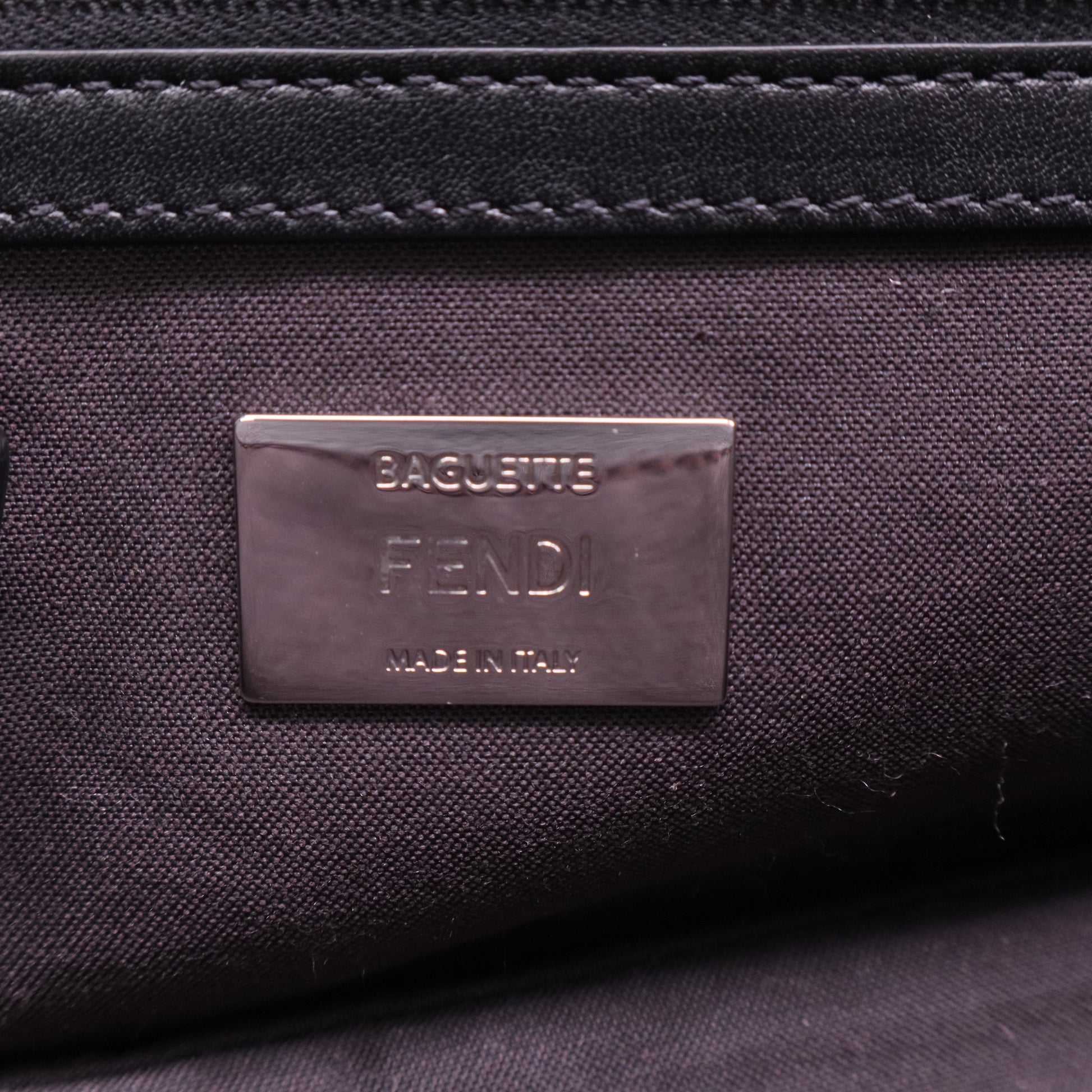 Baguette shearling handbag in pink Twins