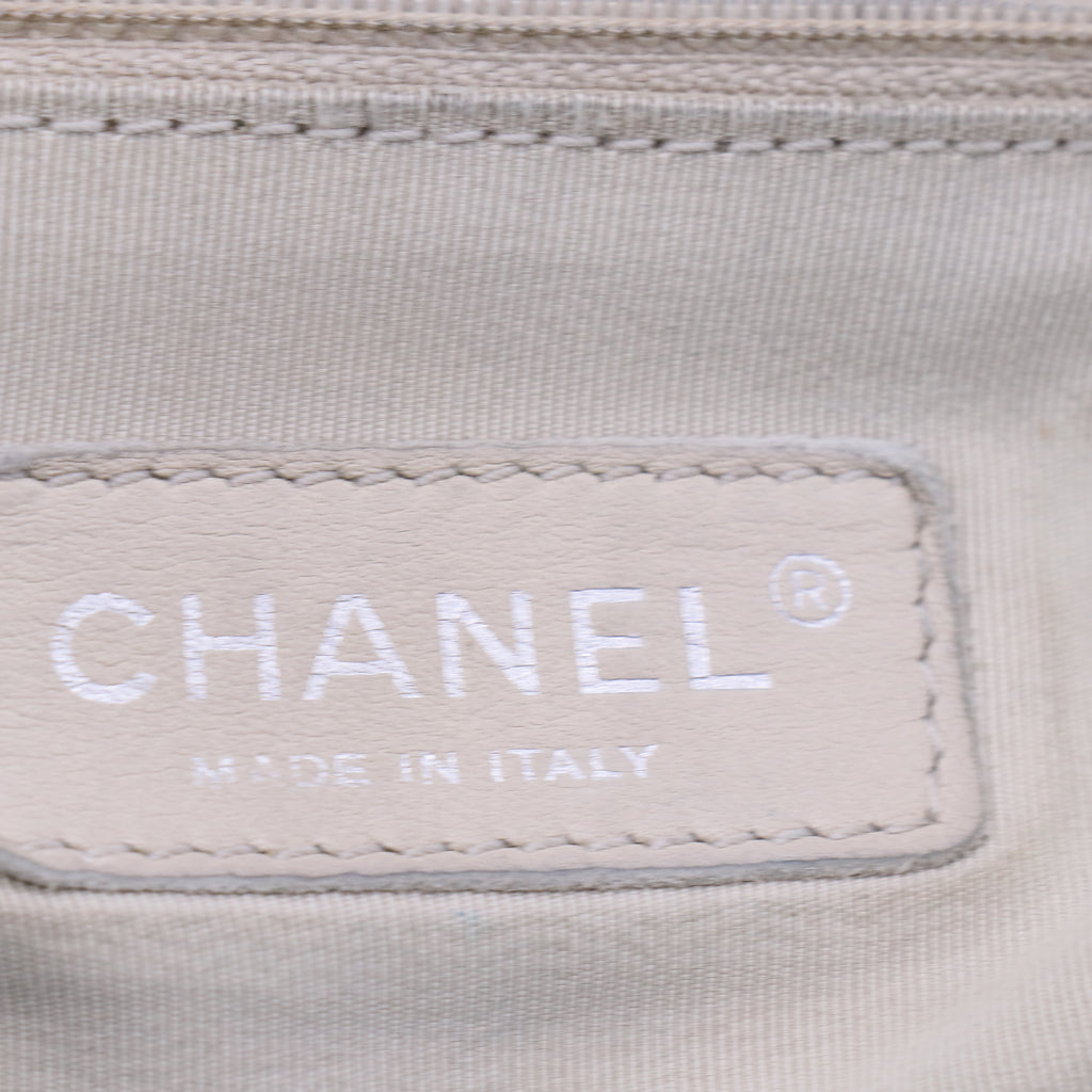 Chanel Black Quilted Washed Lambskin Leather Chain Around Maxi Flap Bag twins LDJ3921