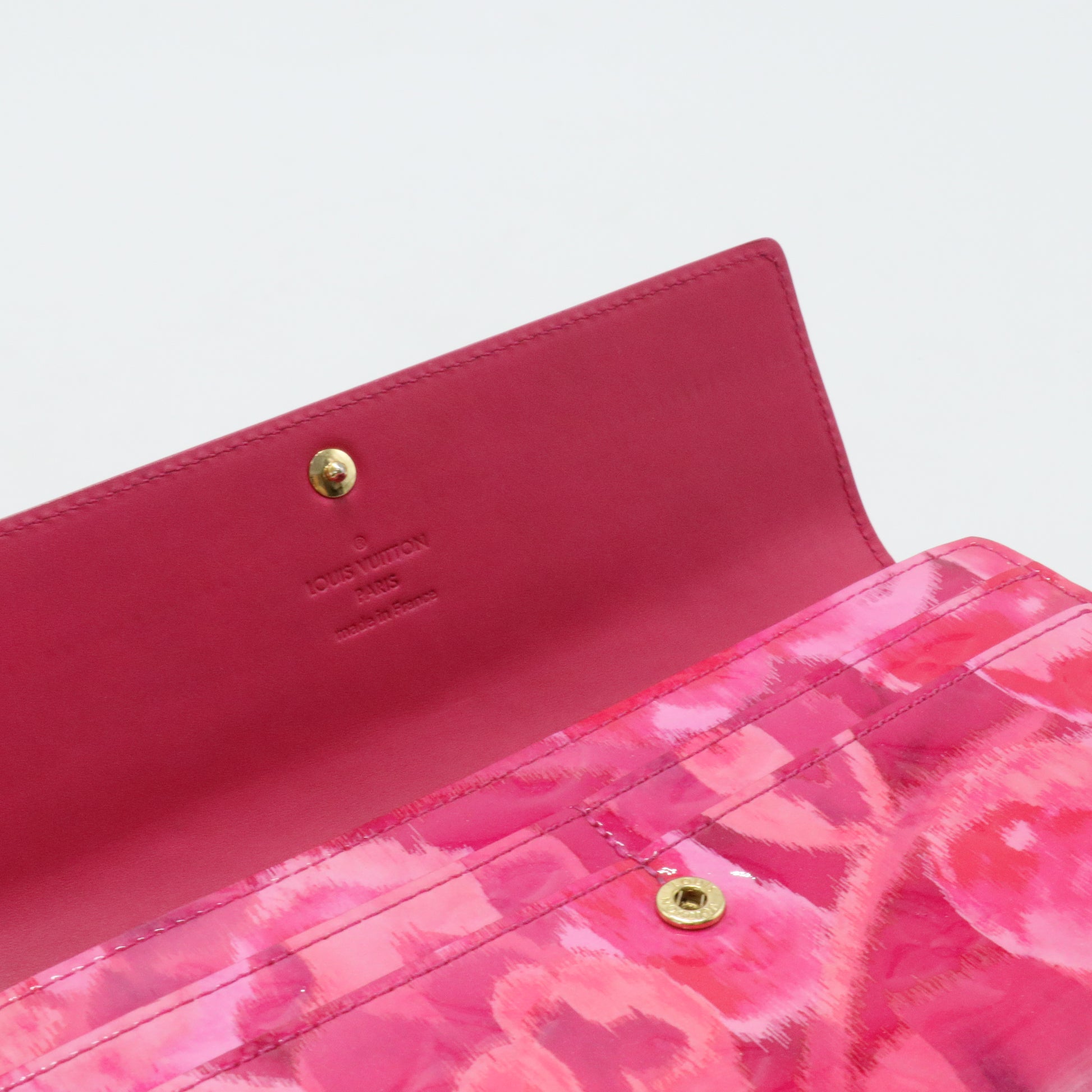 2013 Vernis Patent Leather Sarah Retiro Wallet