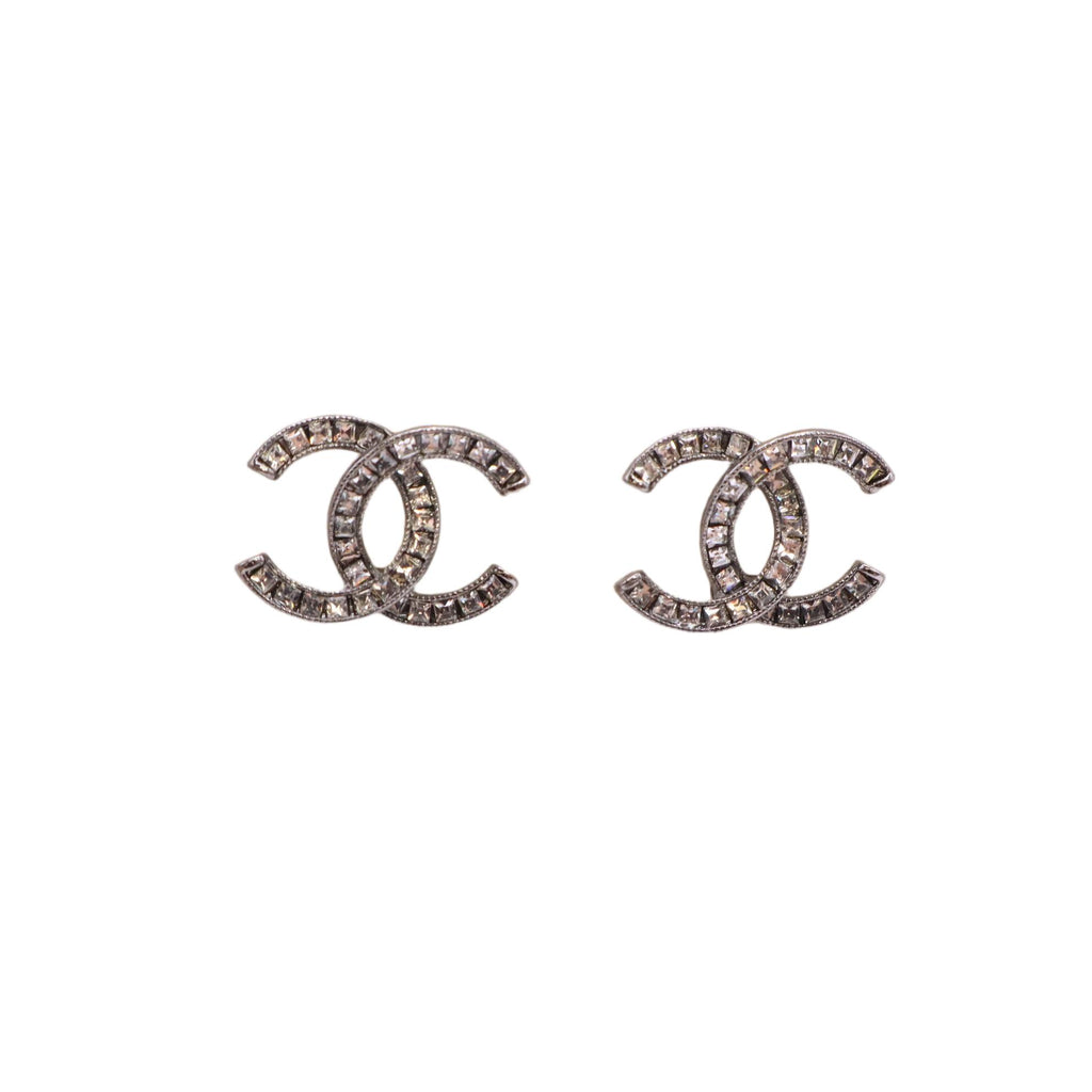Chanel CC Crystal Stud Earrings W23586