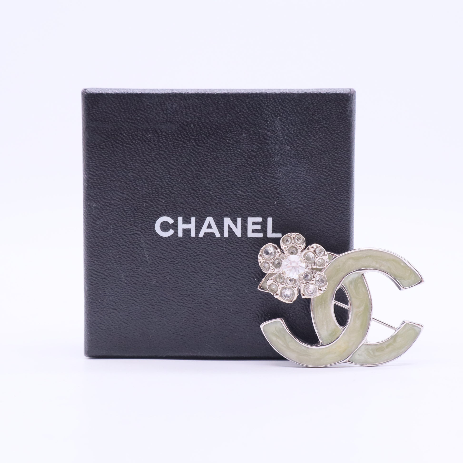 Crystal Green CC Logo Brooch W20189