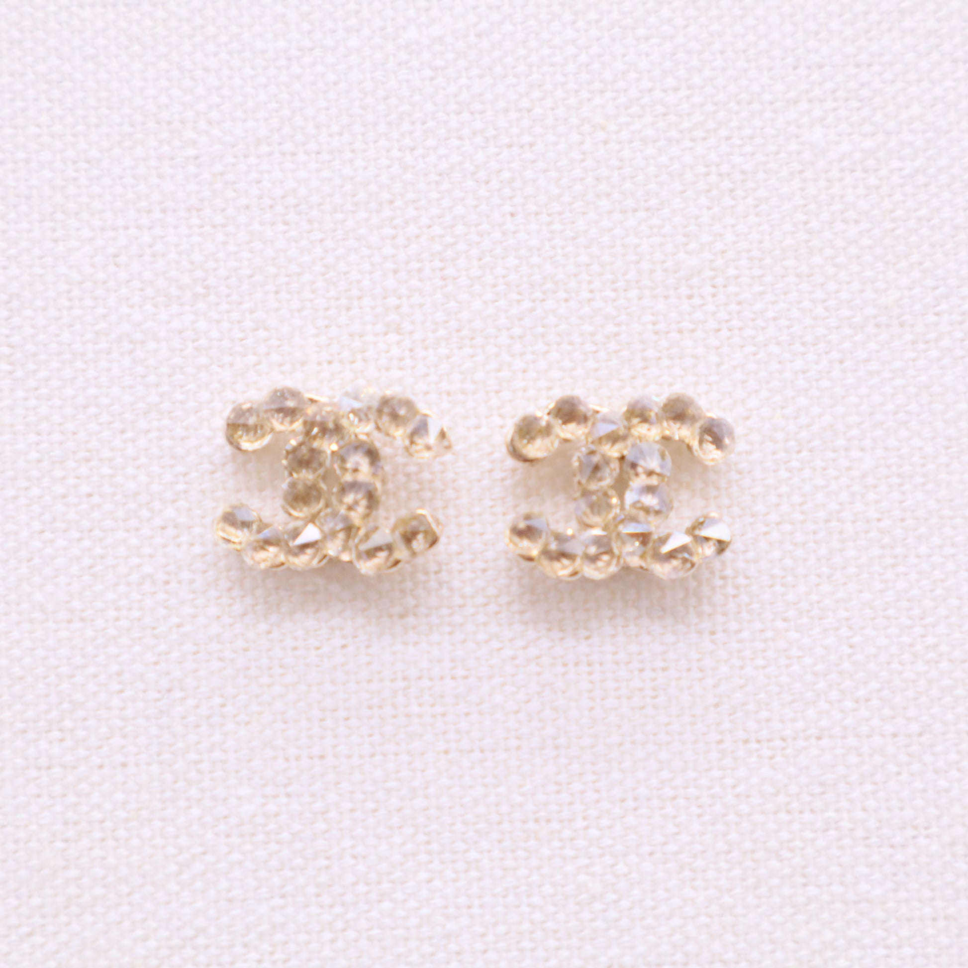 Crystal CC Earrings Light Gold W20175