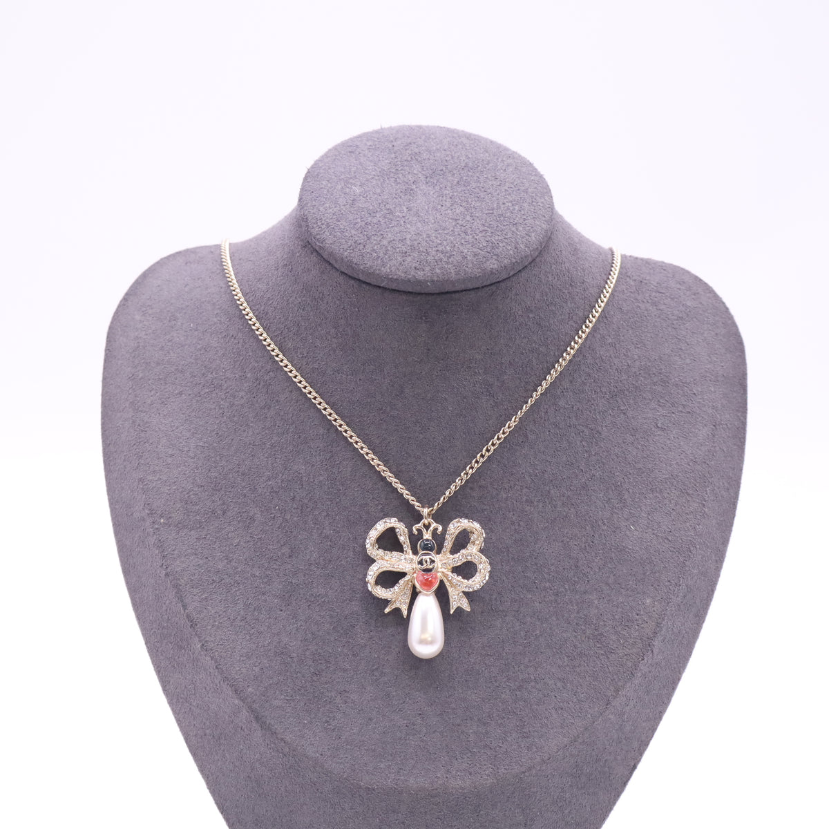 Chanel Crystal CC Bee Bow Pendant Choker/Necklace W23585