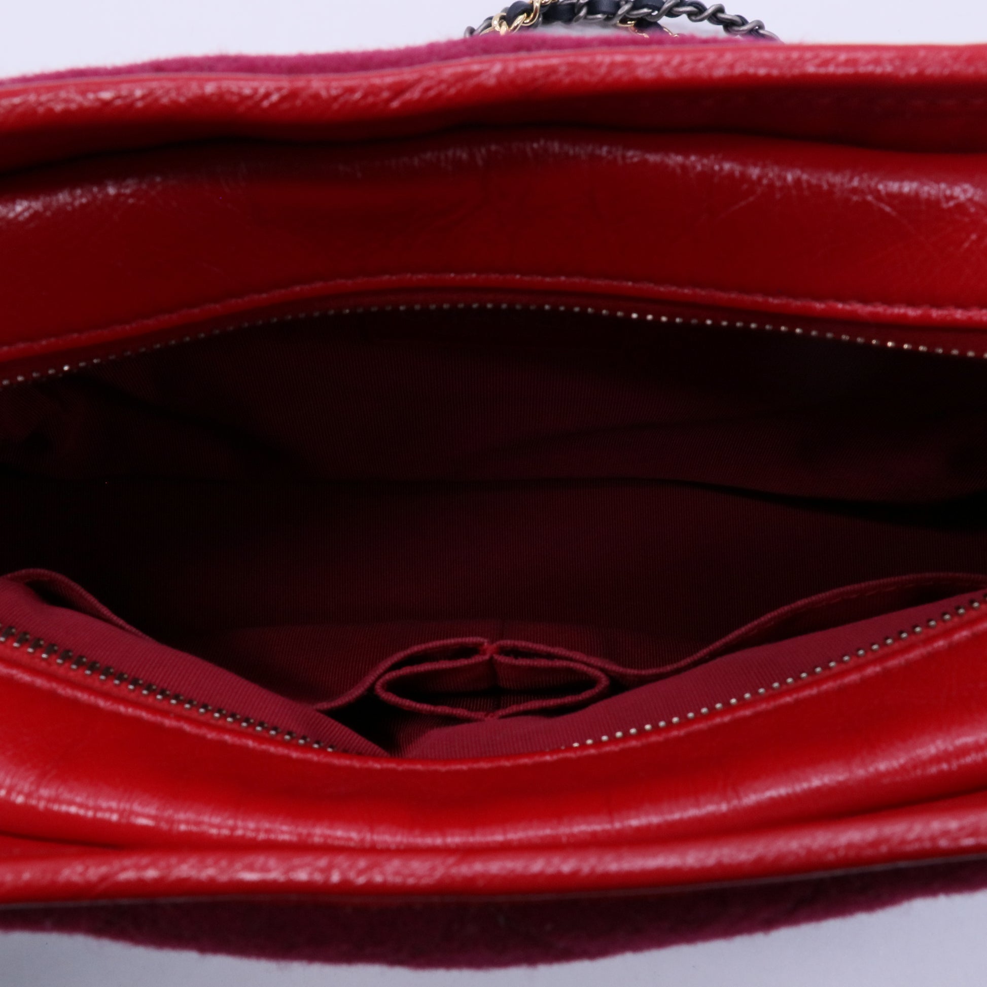 Chanel Wool Calfskin Quilted Gabrielle Hobo Red  B21523