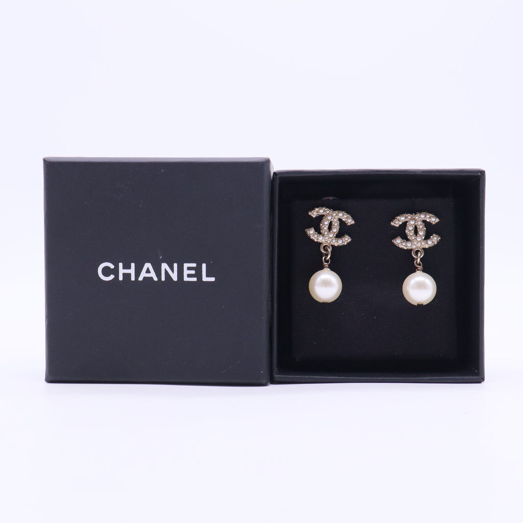 Crystal Pearl CC Drop Earrings Silver W20176