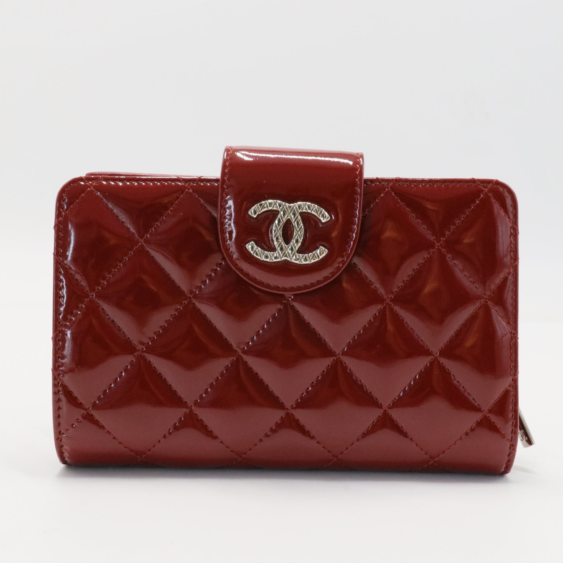 French Wallet Quilted Patent Wallet