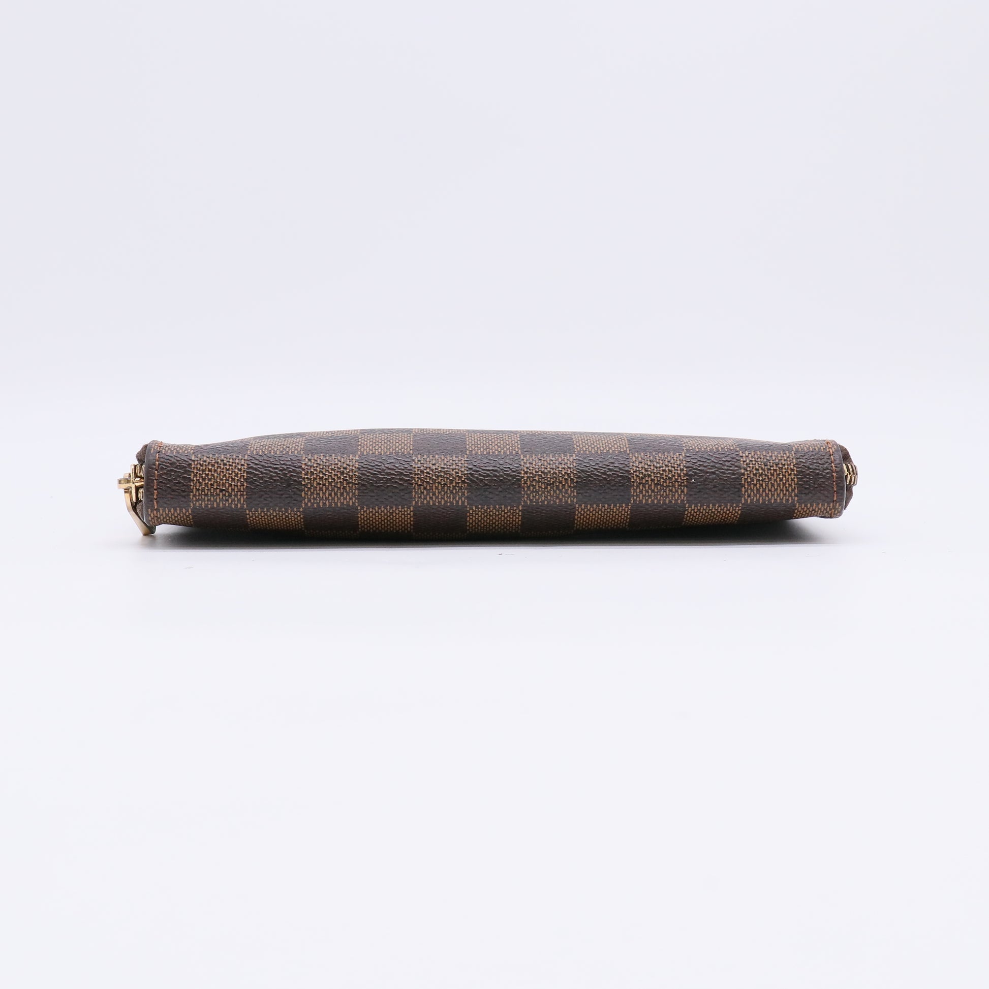 Louis Vuitton Zippy Wallet in Damier Ebene canvas W22387