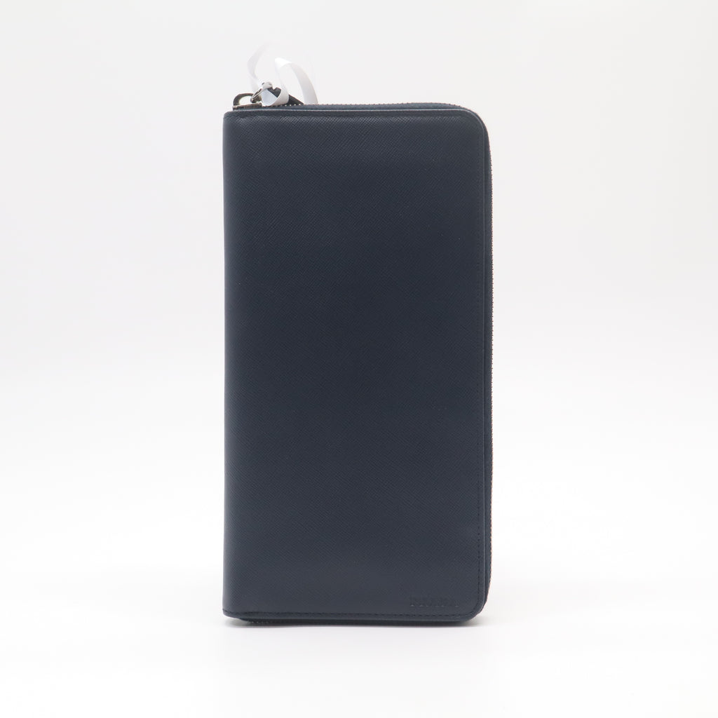 Louis Vuitton Taiga Zippy Wallet Vertical W22441
