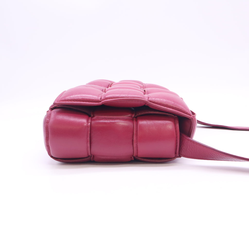 Intrecciato Padded Cassette B24650