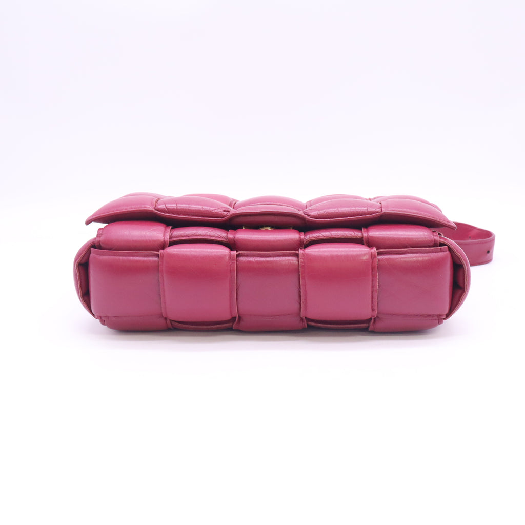 Intrecciato Padded Cassette B24650