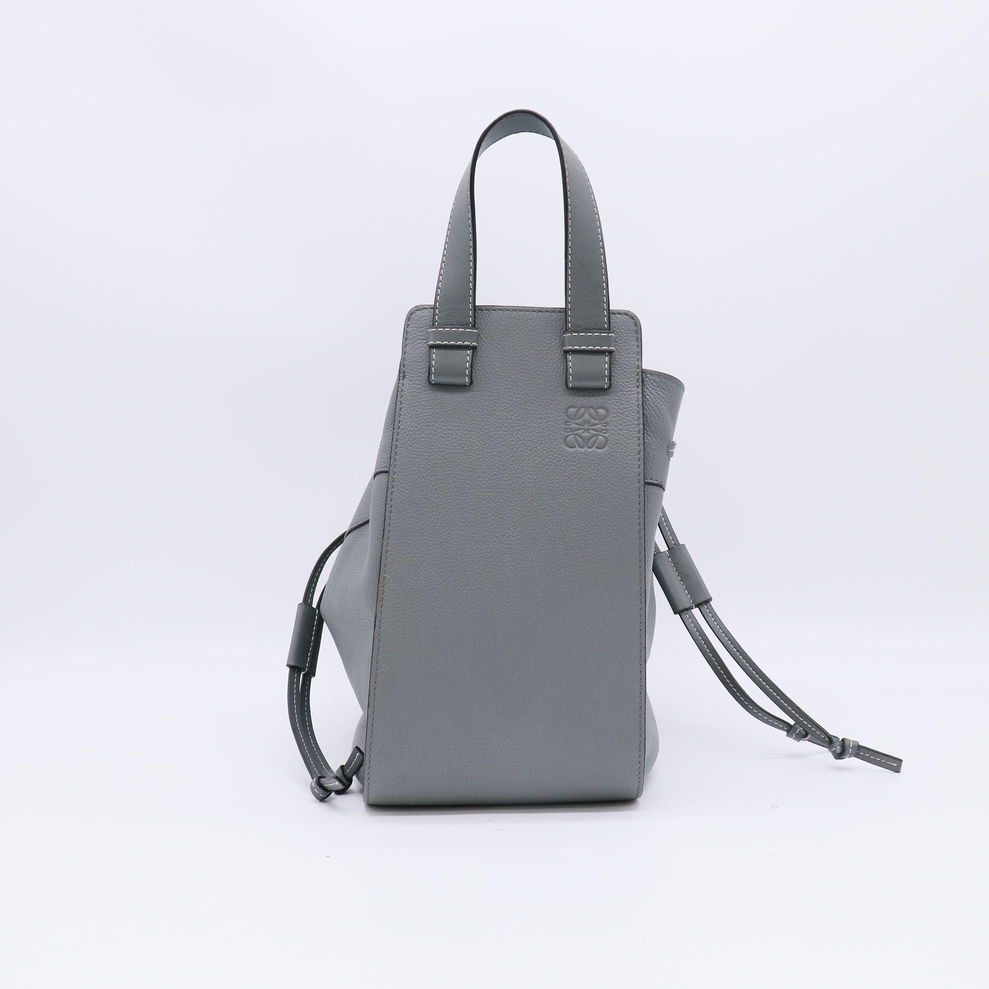 Loewe Medium Flamenco Knot Tote Bag in Dark Grey Grained Leather B22632