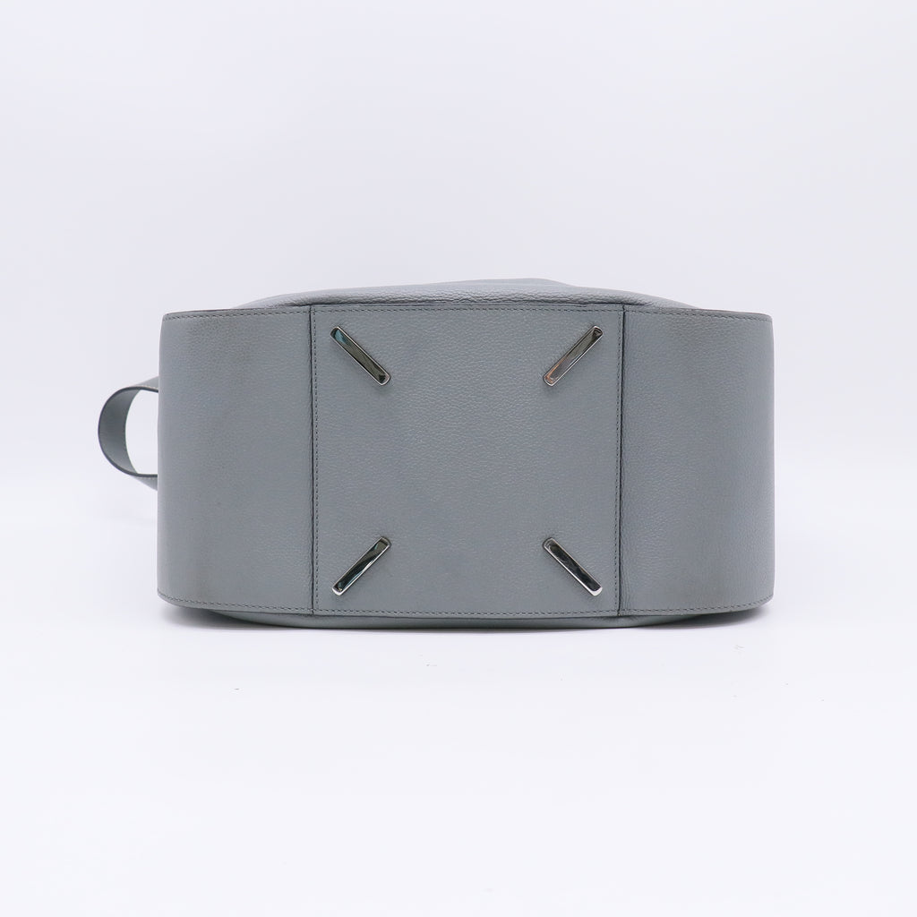 Loewe Medium Flamenco Knot Tote Bag in Dark Grey Grained Leather B22632