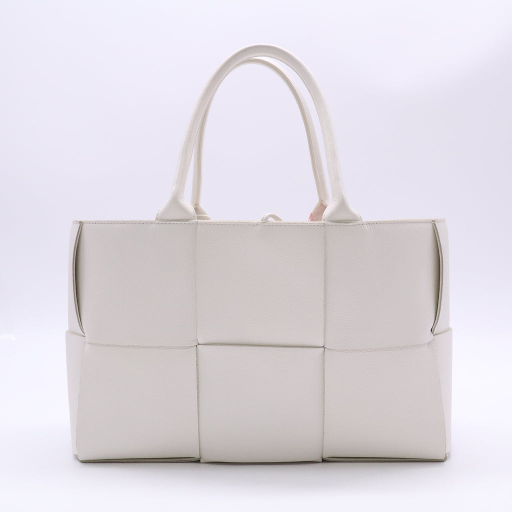 Bottega Veneta Grained Calfskin Maxi Intrecciato Arco Tote White twins LDZ620