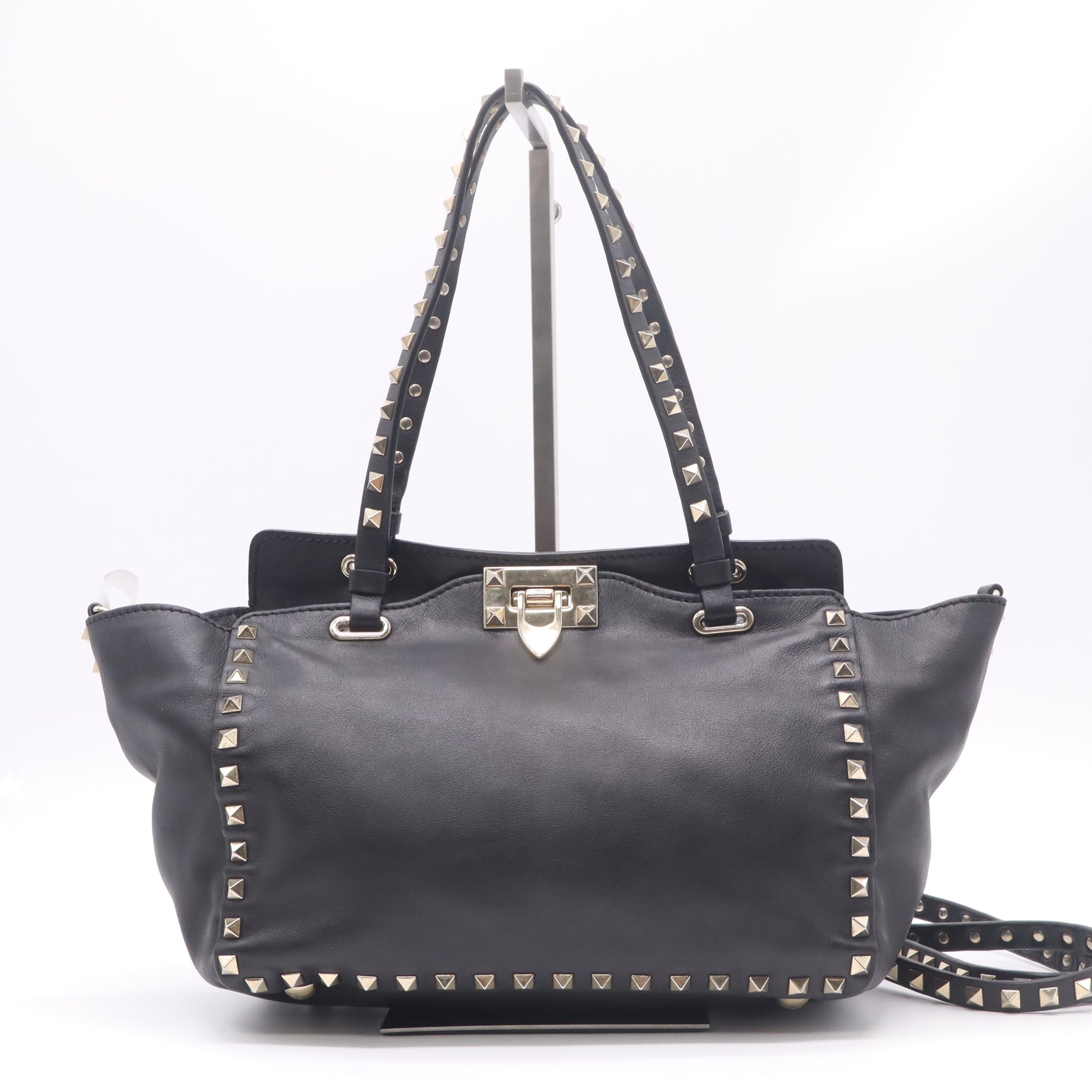 Valentino Garavani Rockstud Medium Leather Trapeze Tote Bag B21825