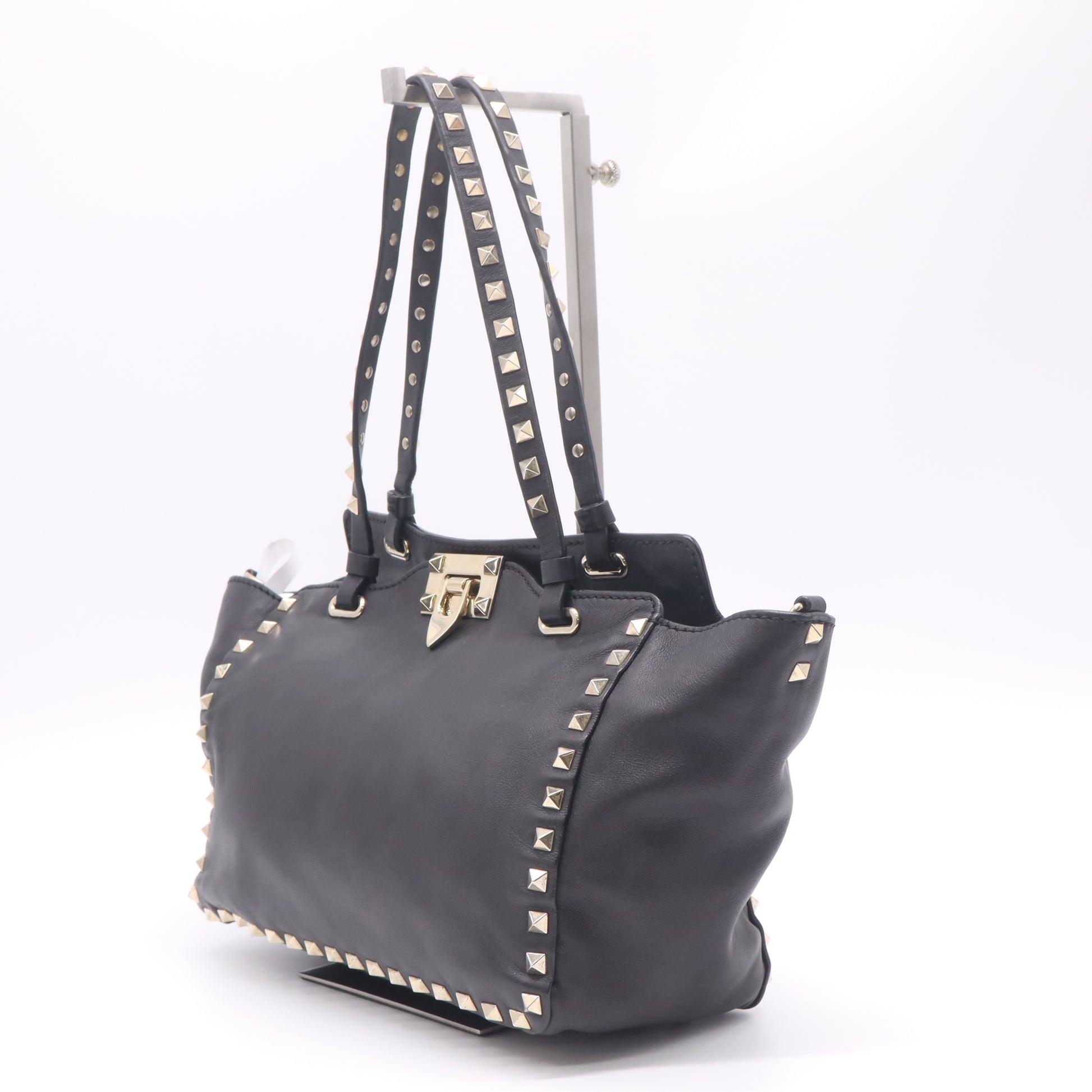 Valentino Garavani Rockstud Medium Leather Trapeze Tote Bag B21825