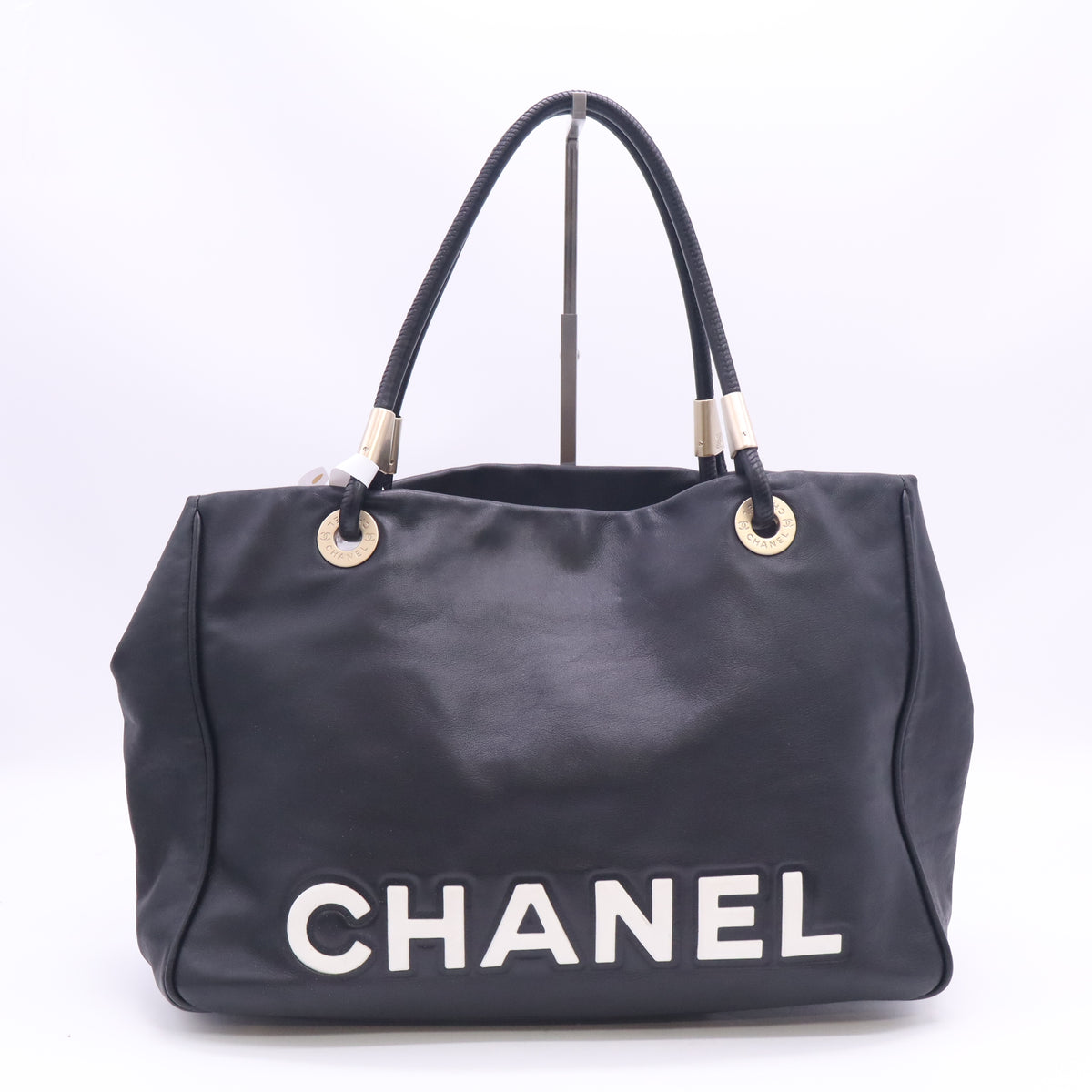 Chanel Lambskin Camellia Tote Black B24558