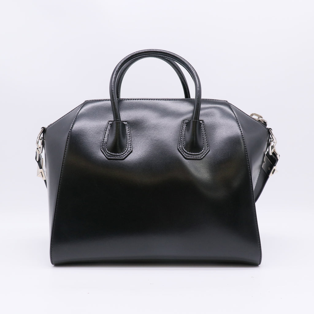 Givenchy Medium Antigona Bag in Box B23016